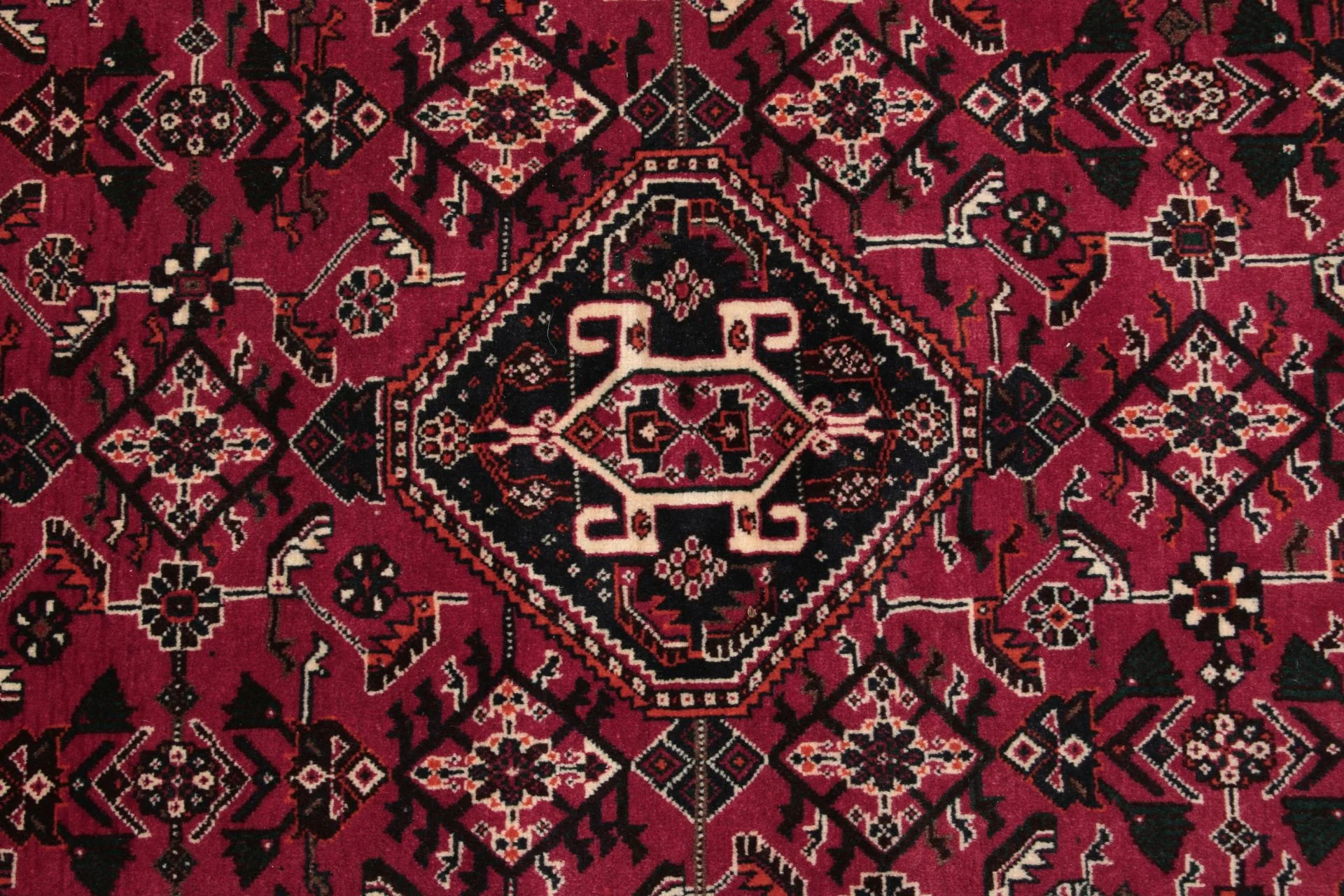 Handgeknüpfter Perserteppich, 135 × 205 cm, Wolle