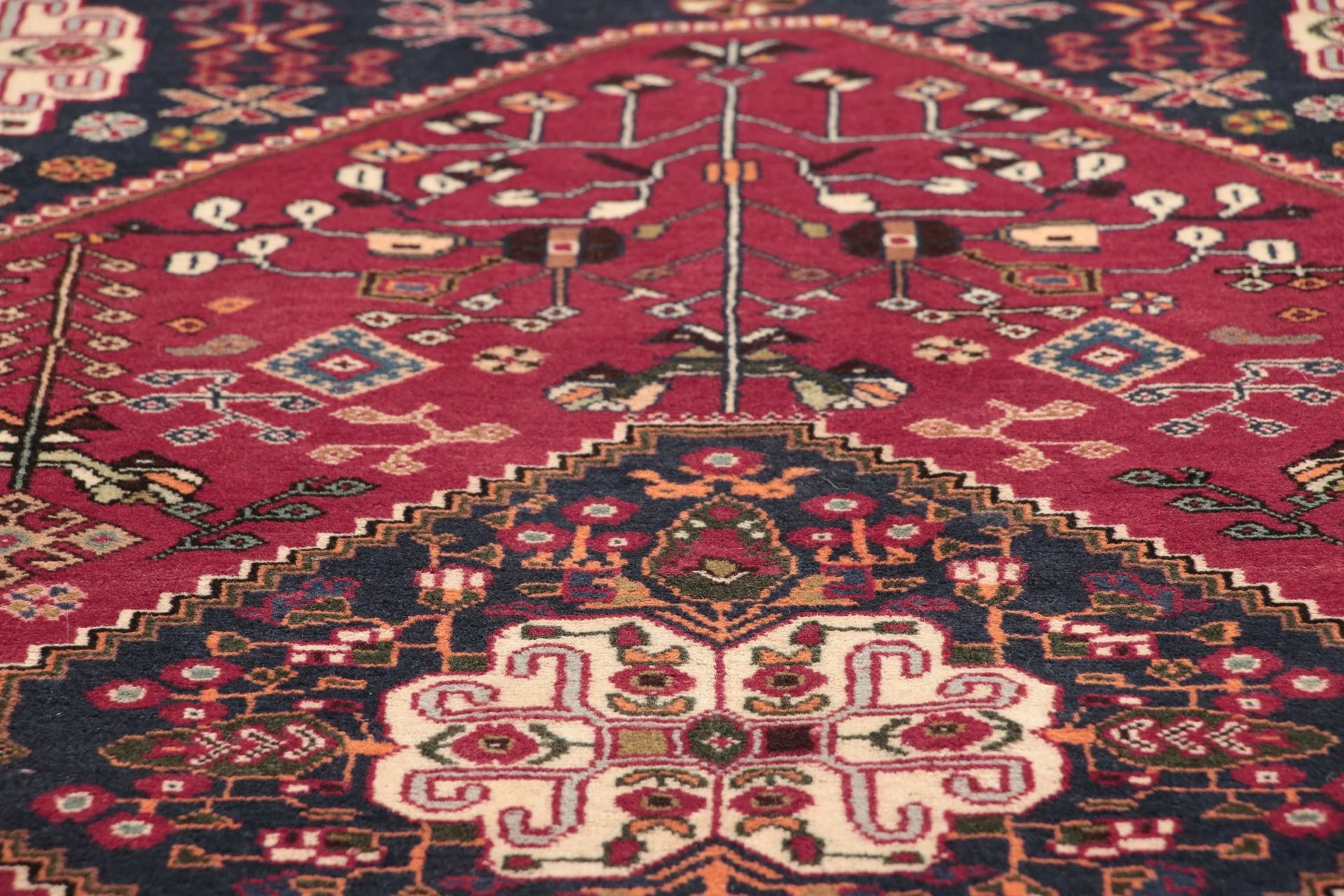 perserteppich-gashghai-137-x-195-cm-schurwolle-handgeknupft-3 Handgeknüpfter Qashqai Perserteppich, 137 × 195 cm, Wolle