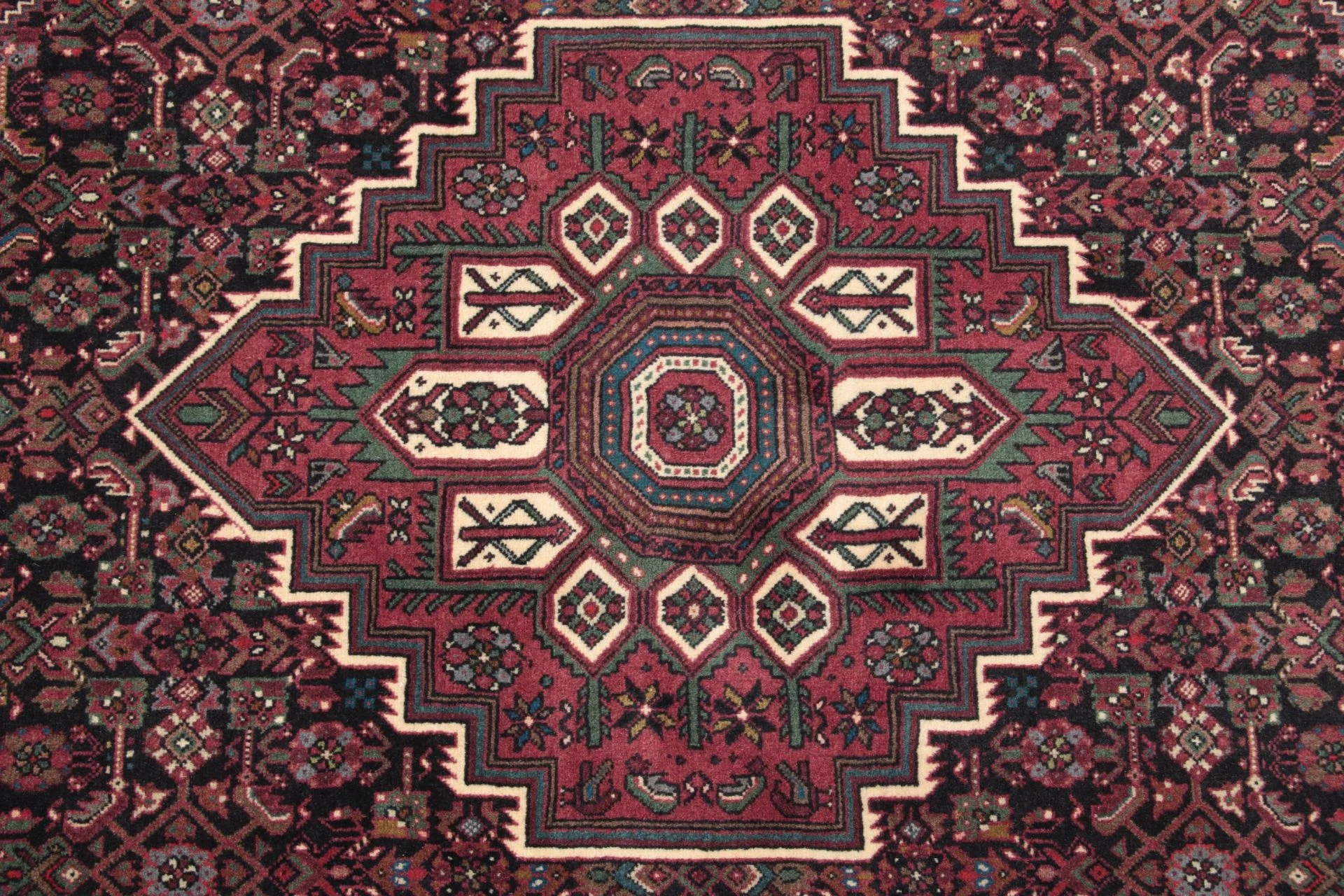 Handgeknüpfter Perserteppich 130 × 205 cm