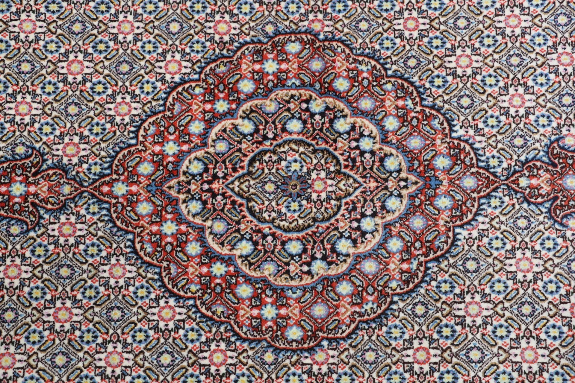 Moud Perserteppich aus Iran, 162 × 235 cm