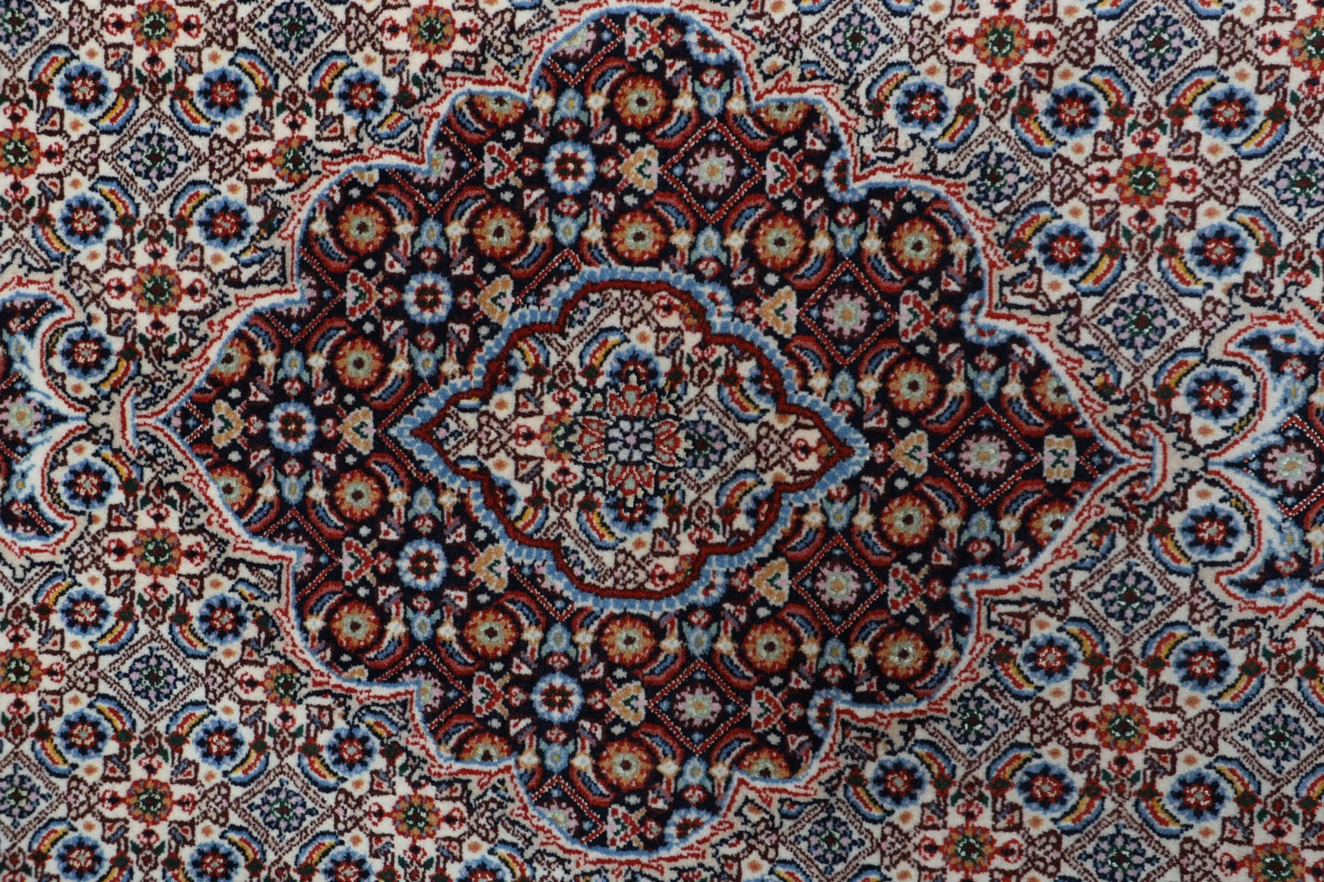 Handgeknüpfter Moud Perserteppich 192 × 205 cm
