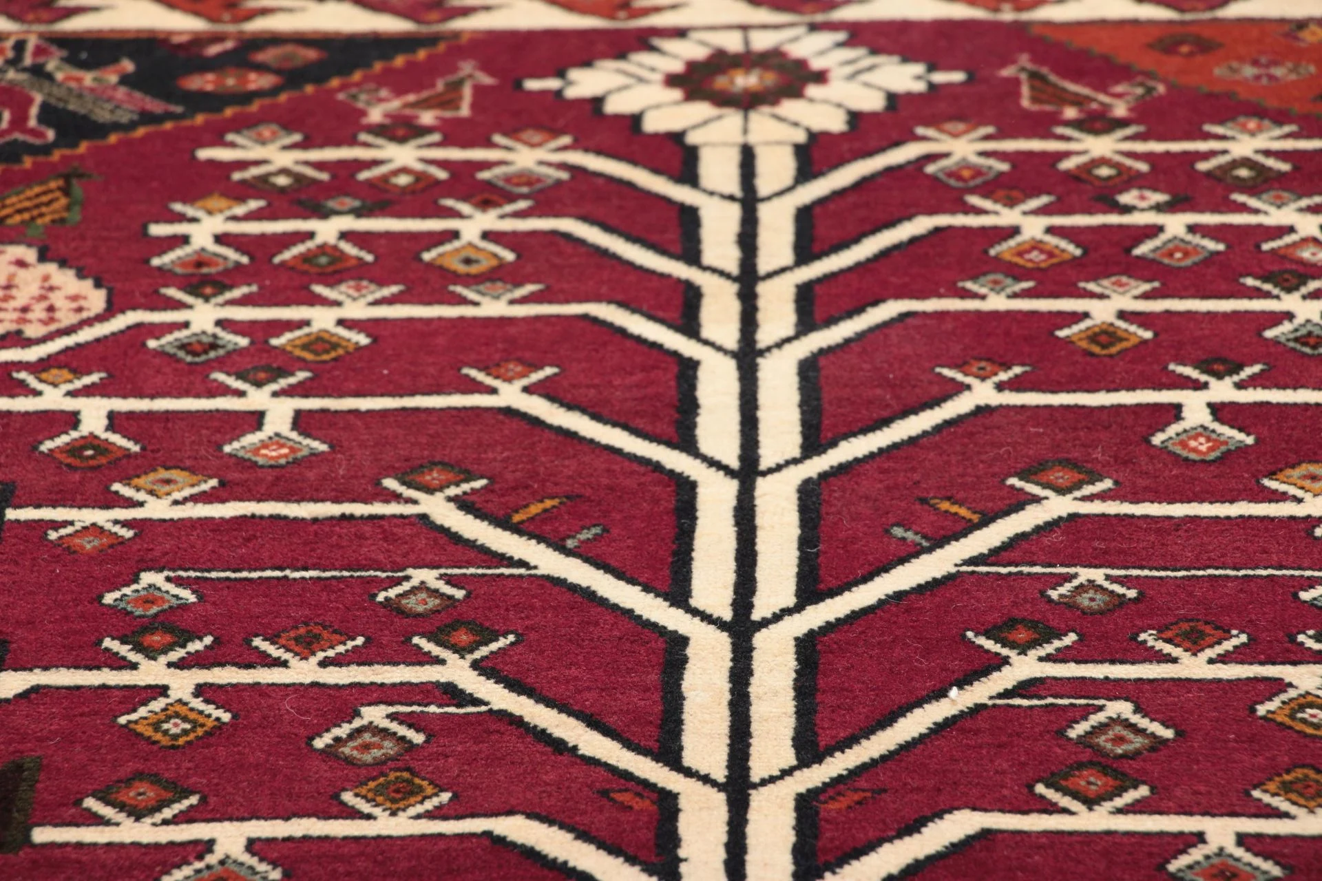 Qashqai Perserteppich aus Iran, 111 × 183 cm