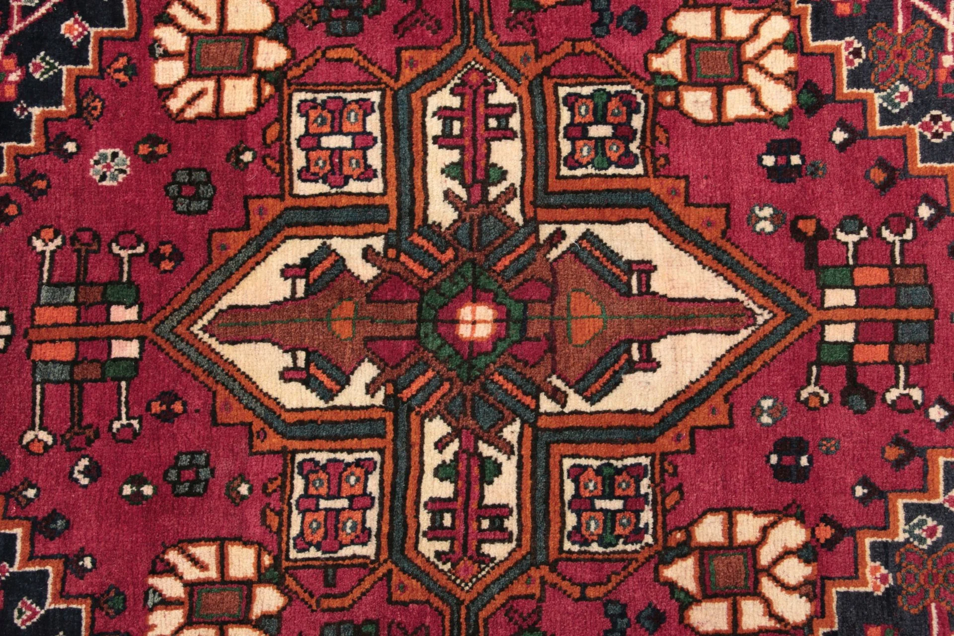 Handgeknüpfter Qashqai Perserteppich, 137 × 218 cm, Wolle