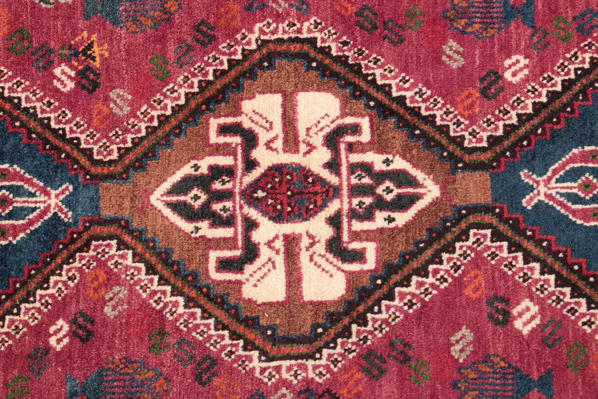 Qashqai Perserteppich aus Iran, 125 × 186 cm