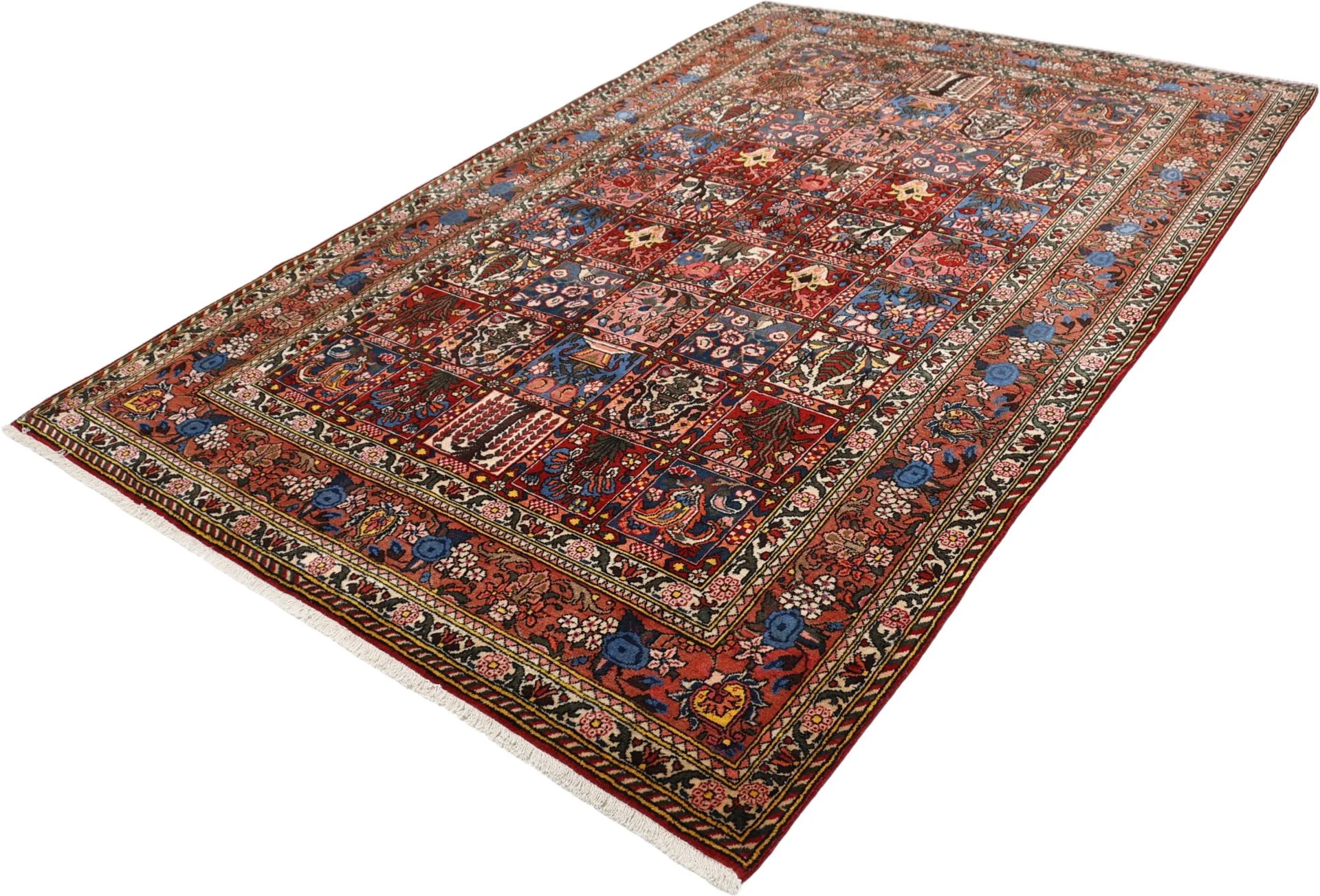 Handgeknüpfter Bakhtiari Perserteppich 162 × 242 cm