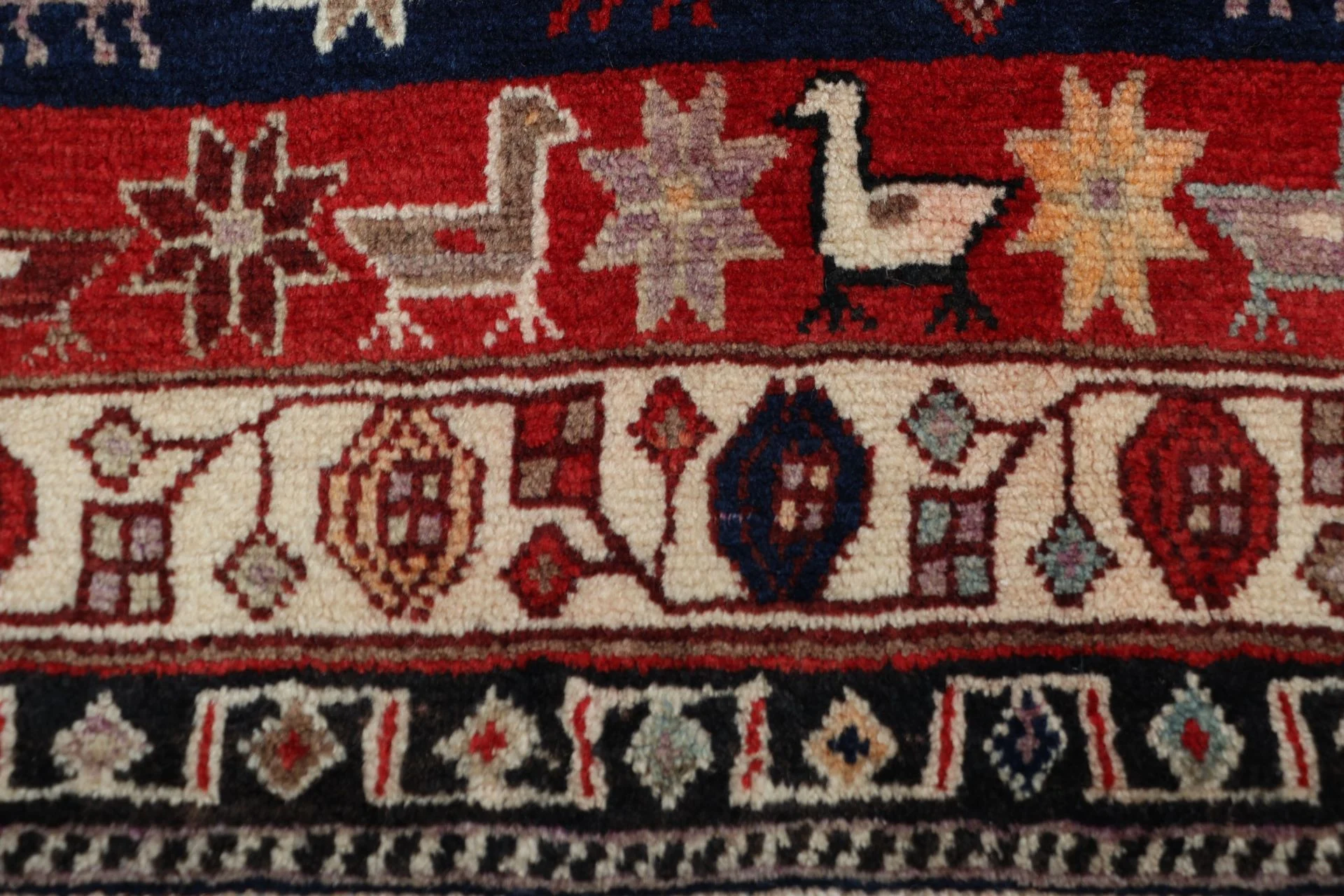 Perserteppich aus Iran, 158 × 237 cm