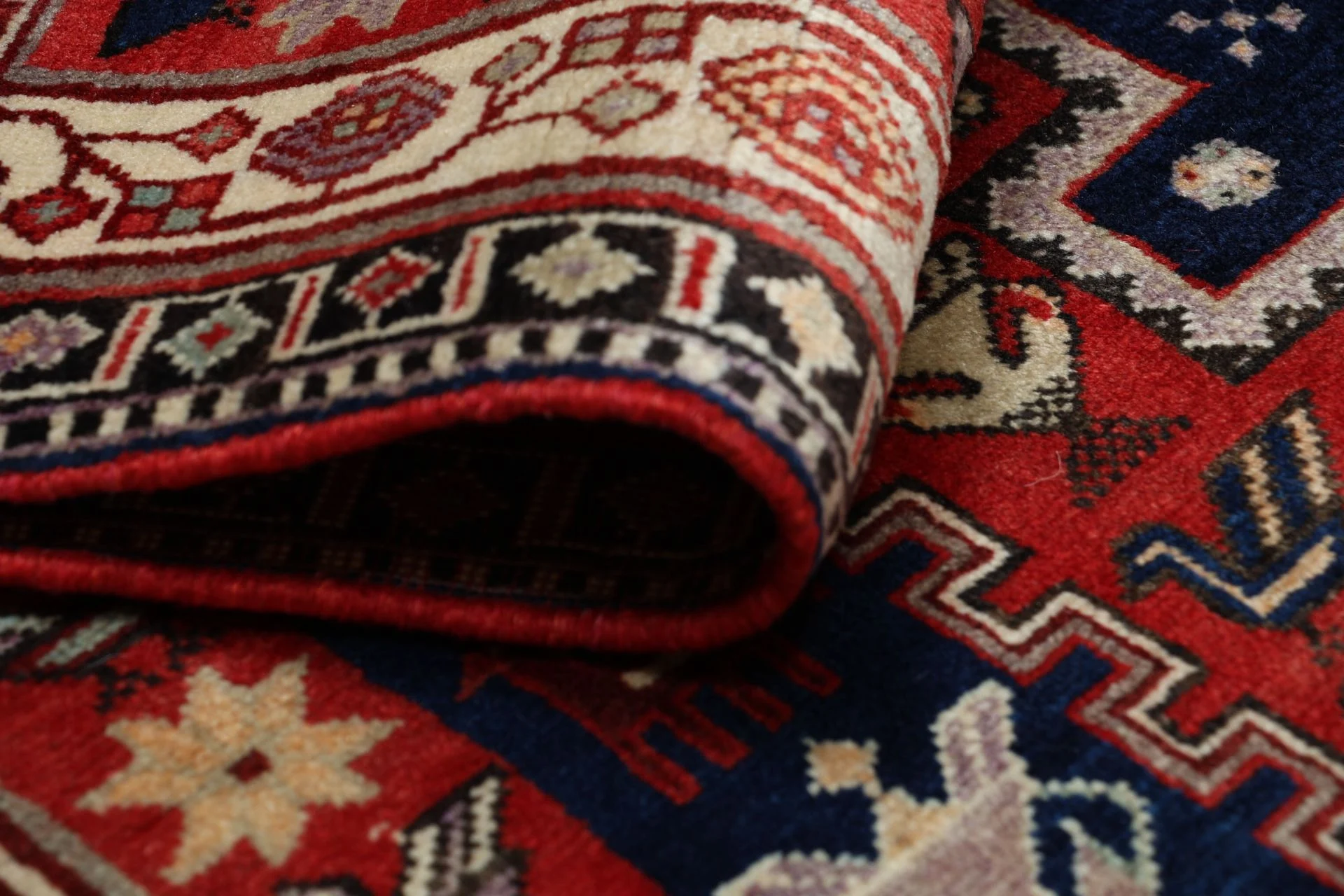 Perserteppich aus Iran, 158 × 237 cm