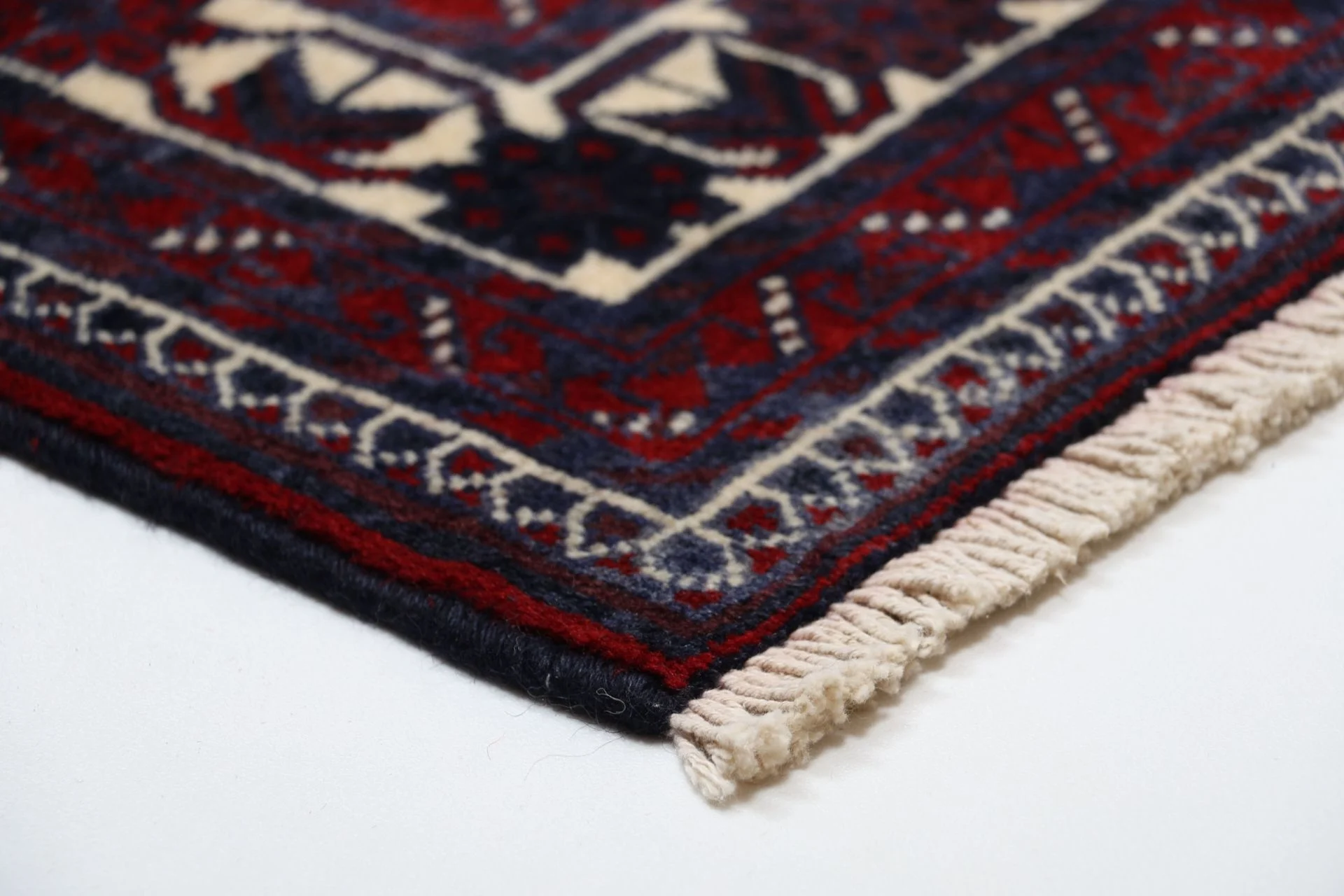 Perserteppich aus Iran, 167 × 238 cm