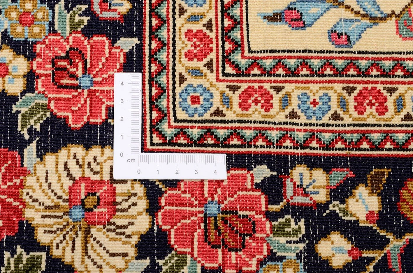 Ghom Perserteppich aus Iran, 143 × 213 cm