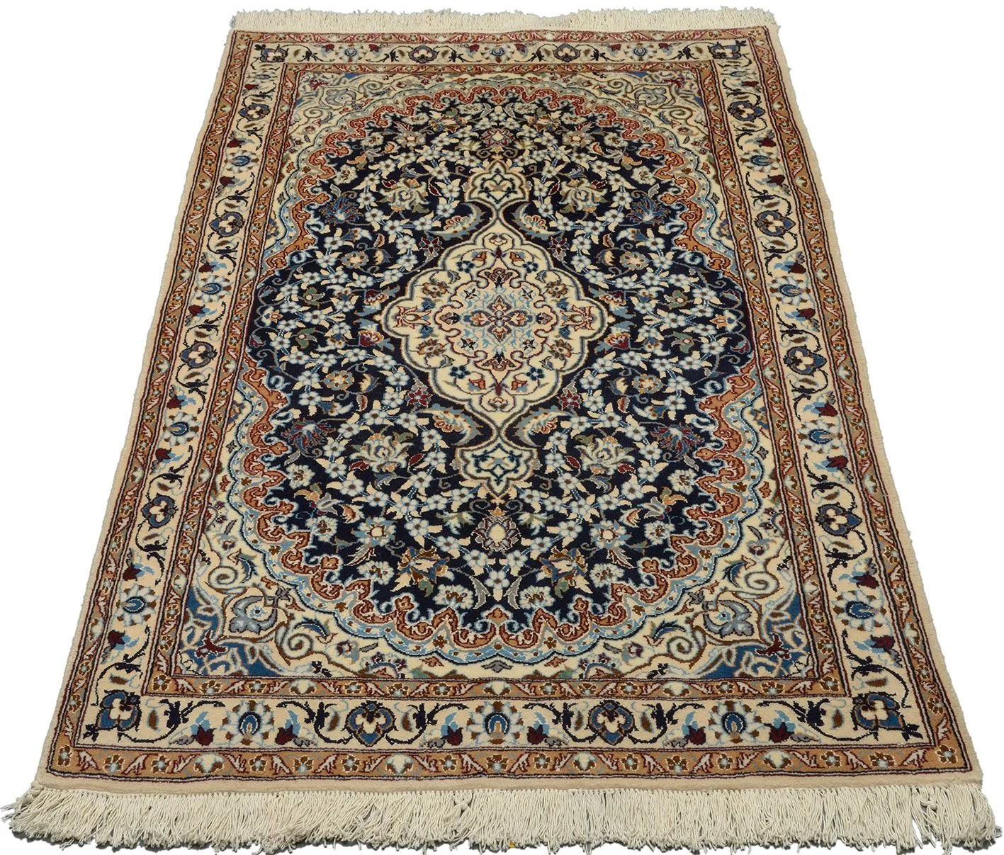 Handgeknüpfter Nain Perserteppich 120 × 204 cm