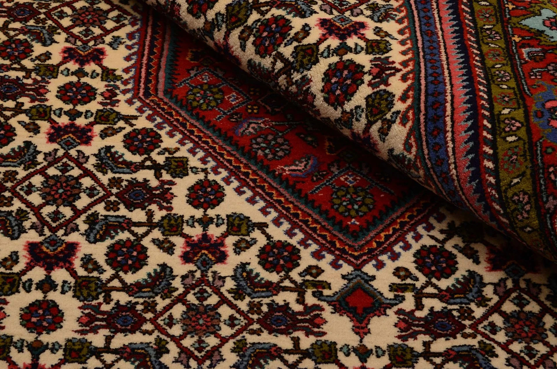Bijar Perserteppich aus Iran, 114 × 177 cm