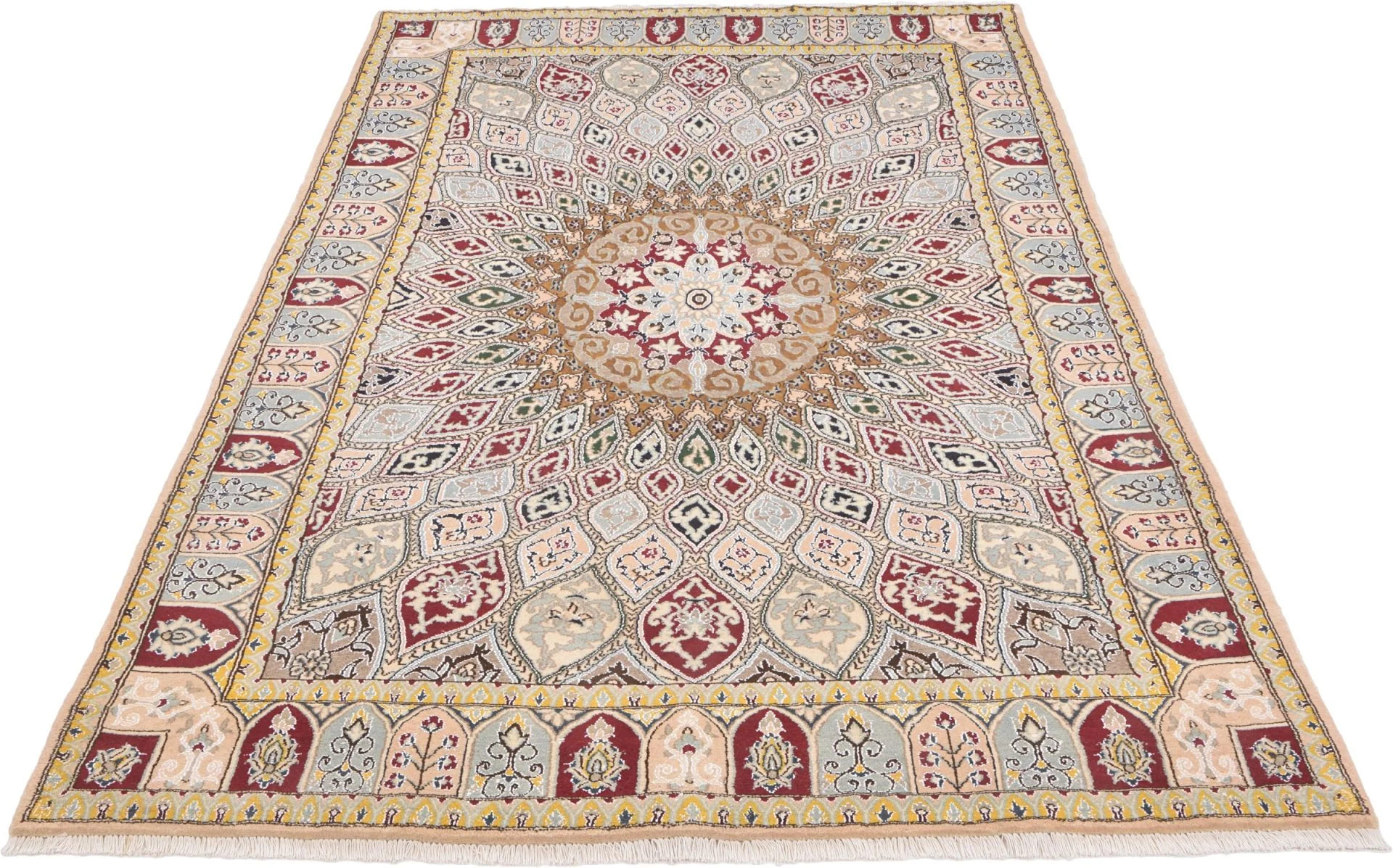 Nain Perserteppich aus Iran, 193 × 303 cm