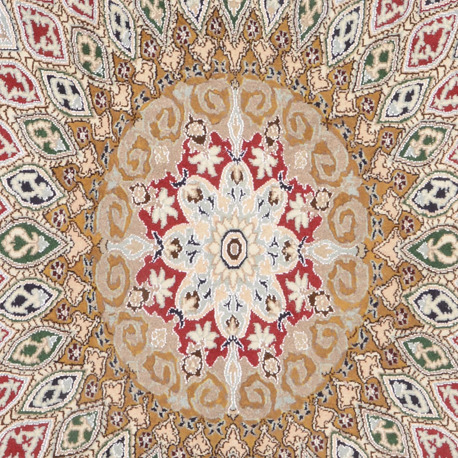 Nain Perserteppich aus Iran, 193 × 303 cm