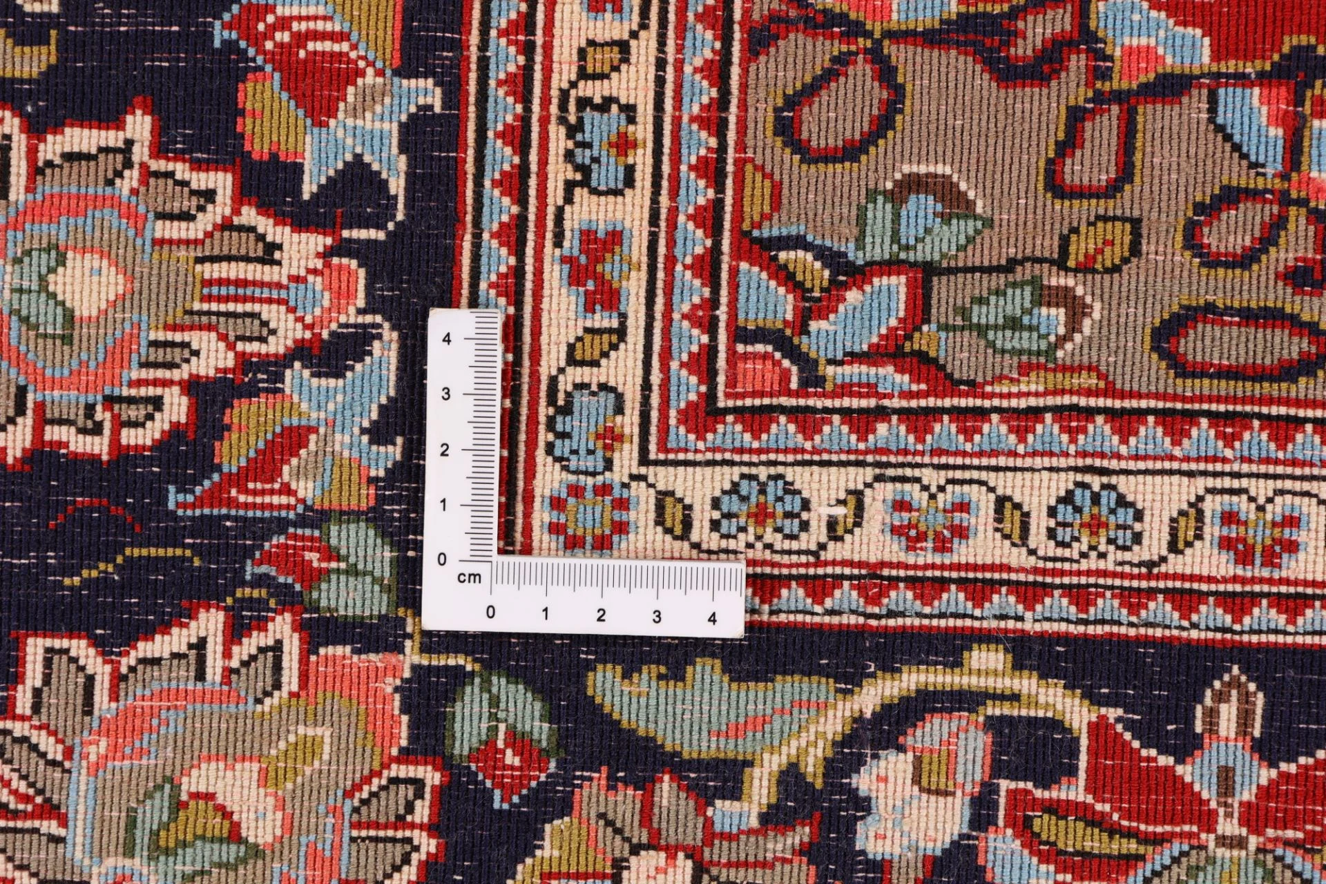 Ghom Perserteppich aus Iran, 141 × 179 cm