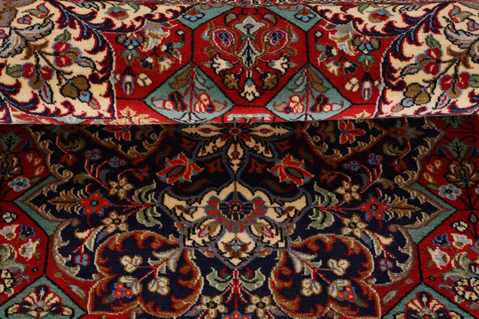 Handgeknüpfter Ghom Perserteppich 137 × 185 cm