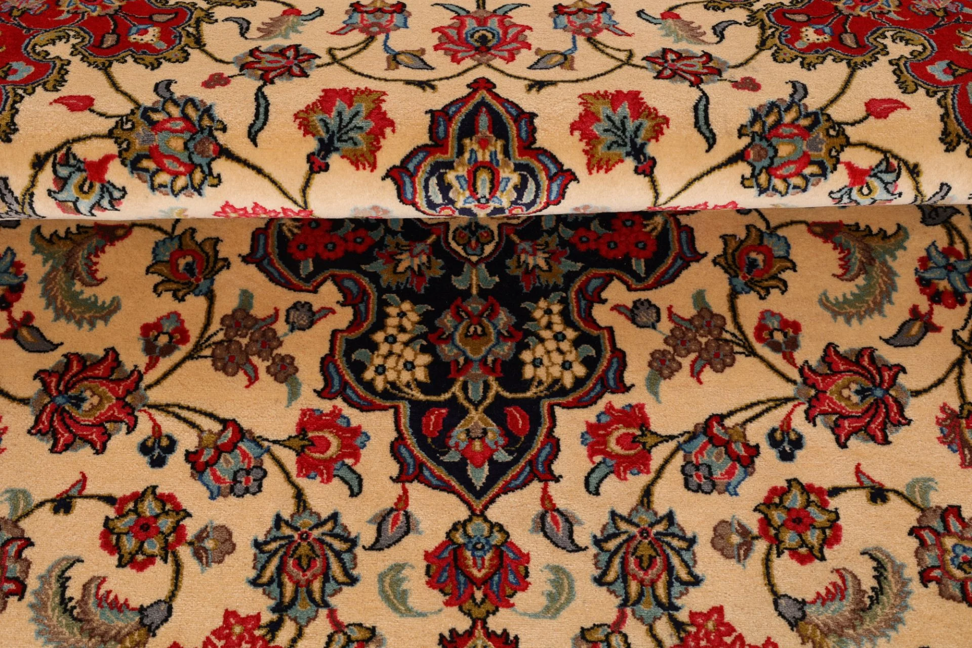 Handgeknüpfter Ghom Perserteppich 147 × 215 cm