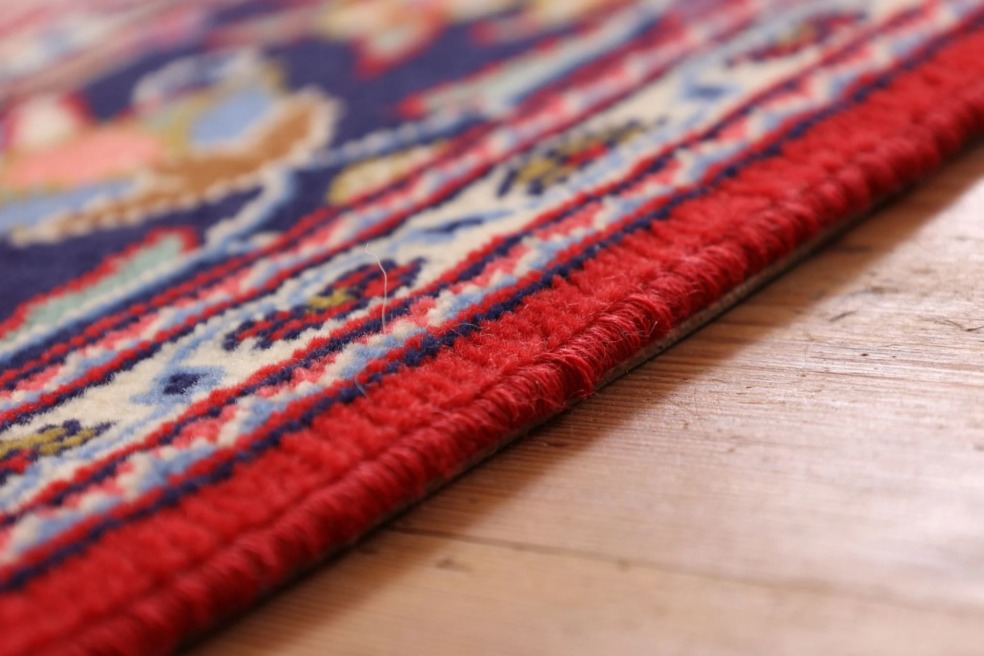 Ghom Perserteppich aus Iran, 131 × 199 cm