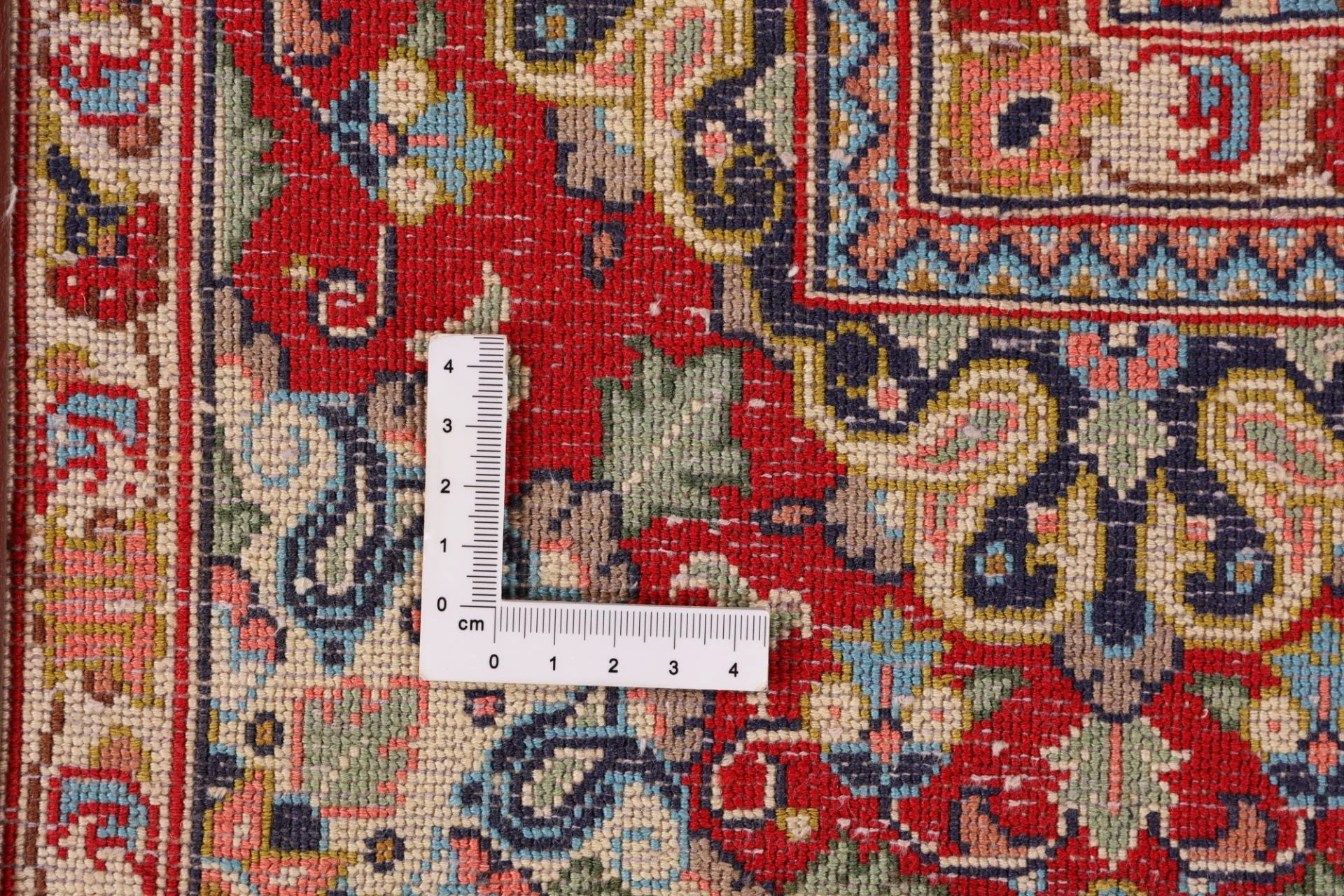 Ghom Perserteppich aus Iran, 122 × 182 cm
