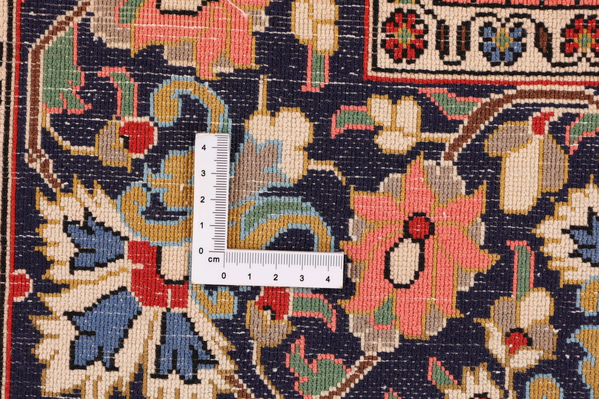 Ghom Perserteppich 136 × 204 cm aus Wolle, handgeknüpft