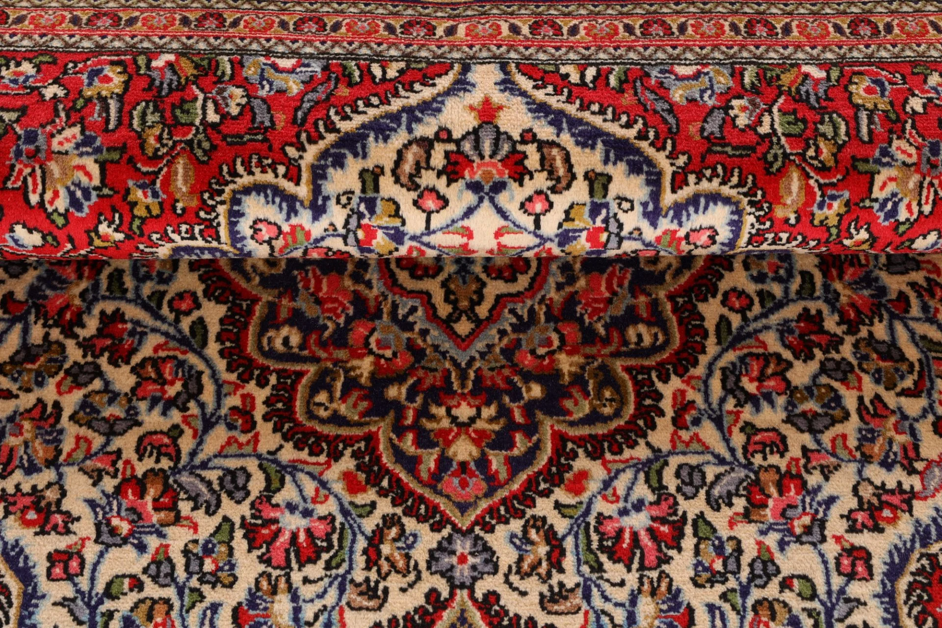 Handgeknüpfter Ghom Perserteppich 121 × 175 cm