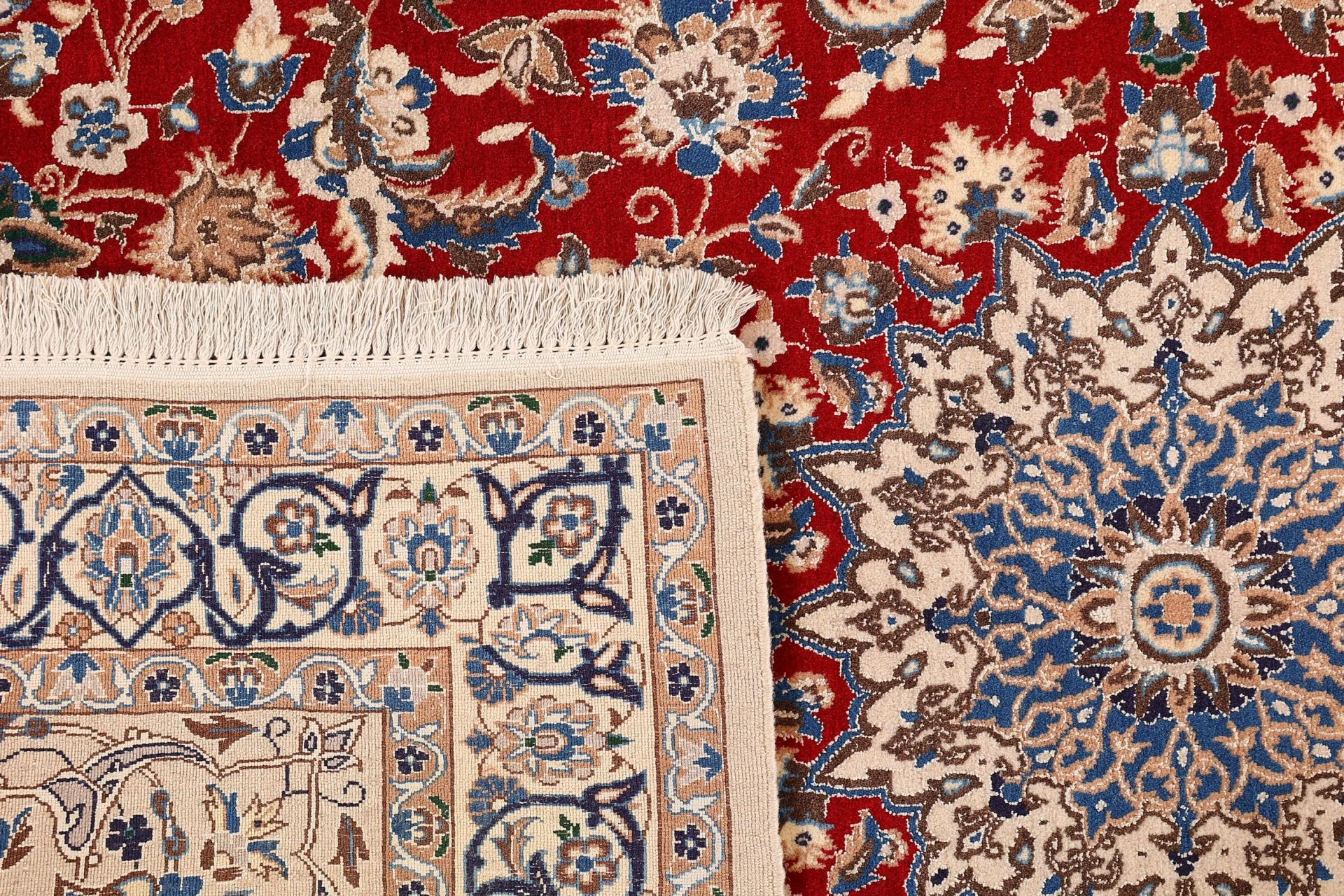 Nain Perserteppich aus Iran, 130 × 215 cm