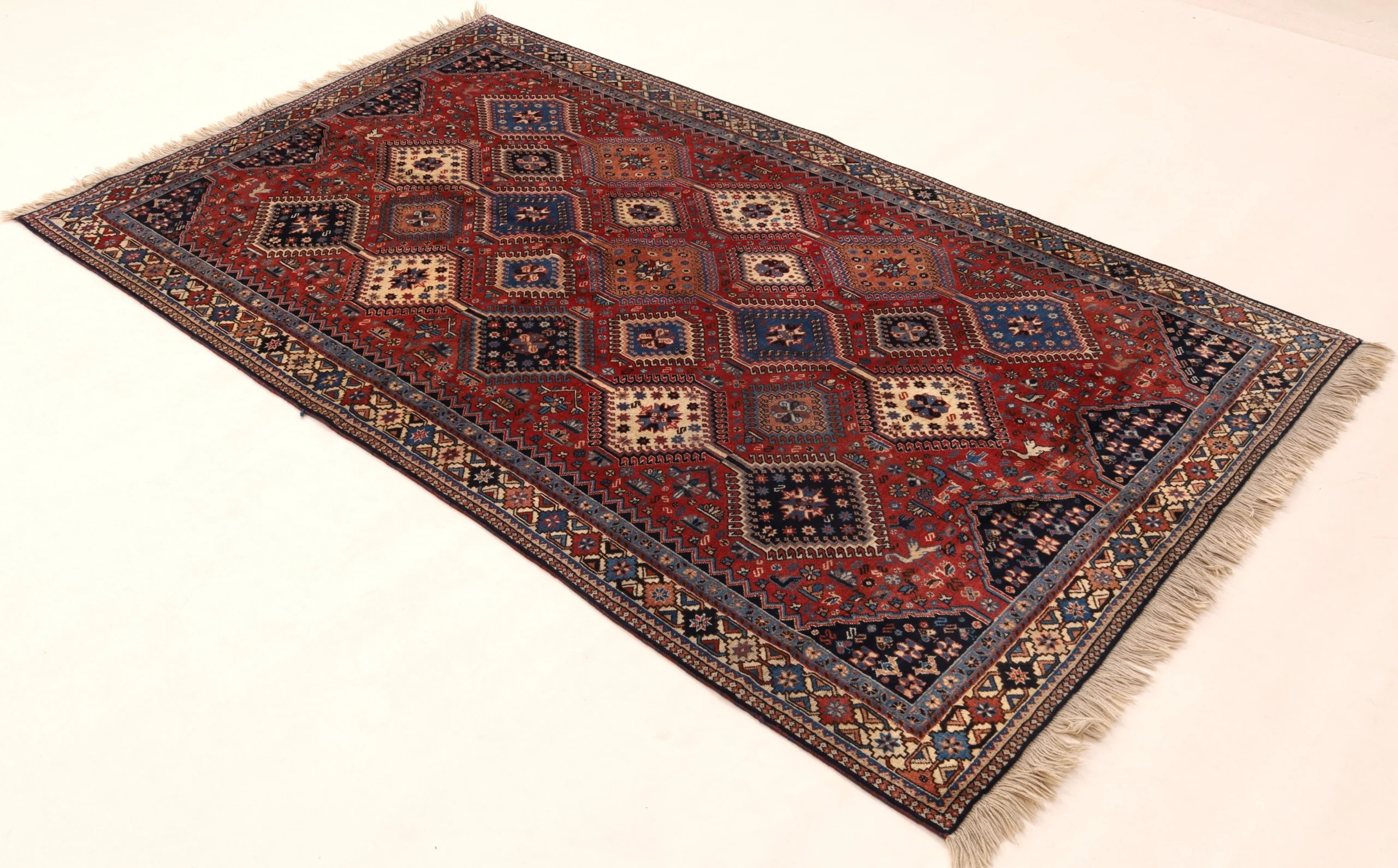 Perserteppich 250 × 145 cm aus Wolle, handgeknüpft