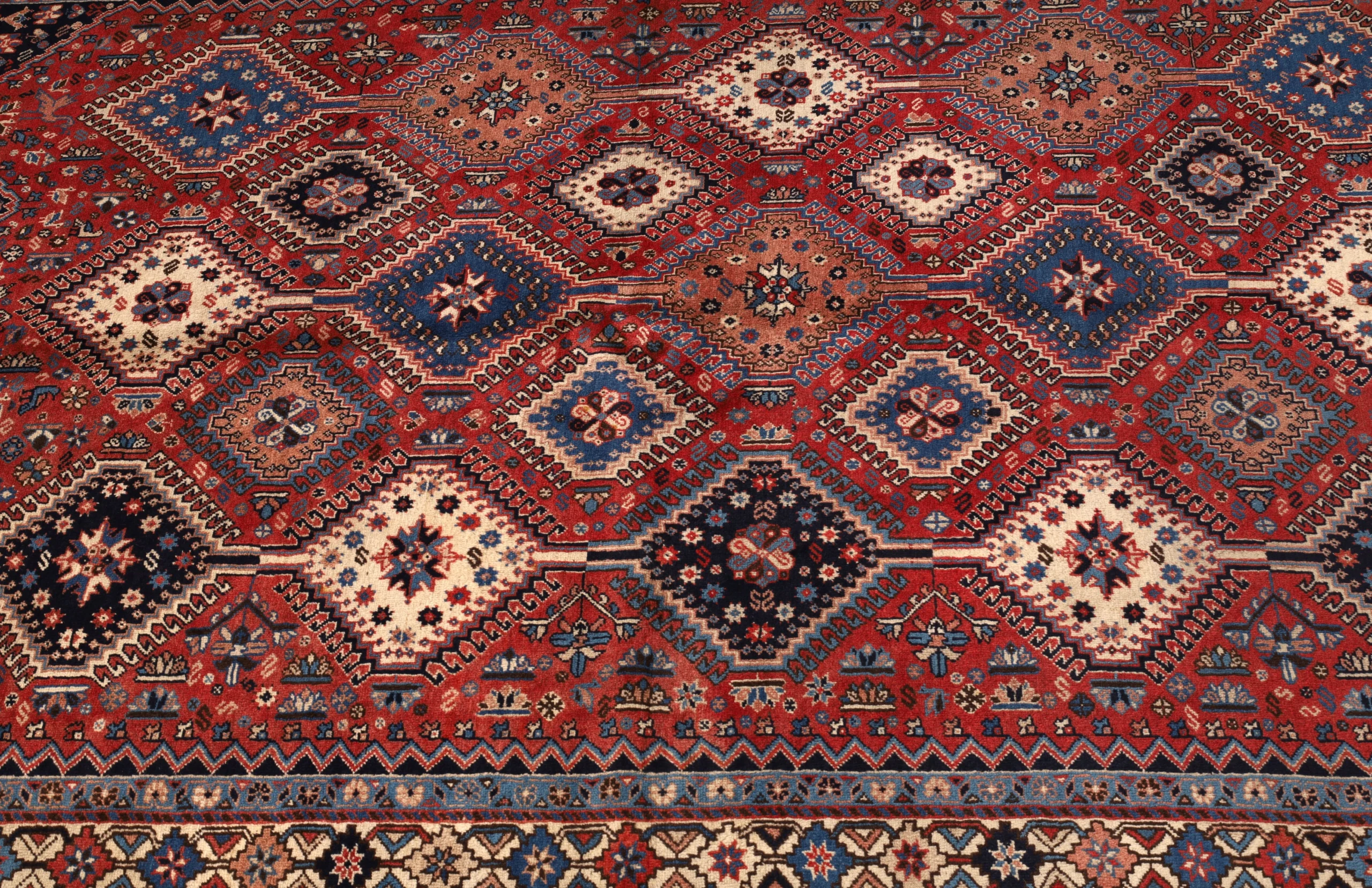 Perserteppich 250 × 145 cm aus Wolle, handgeknüpft