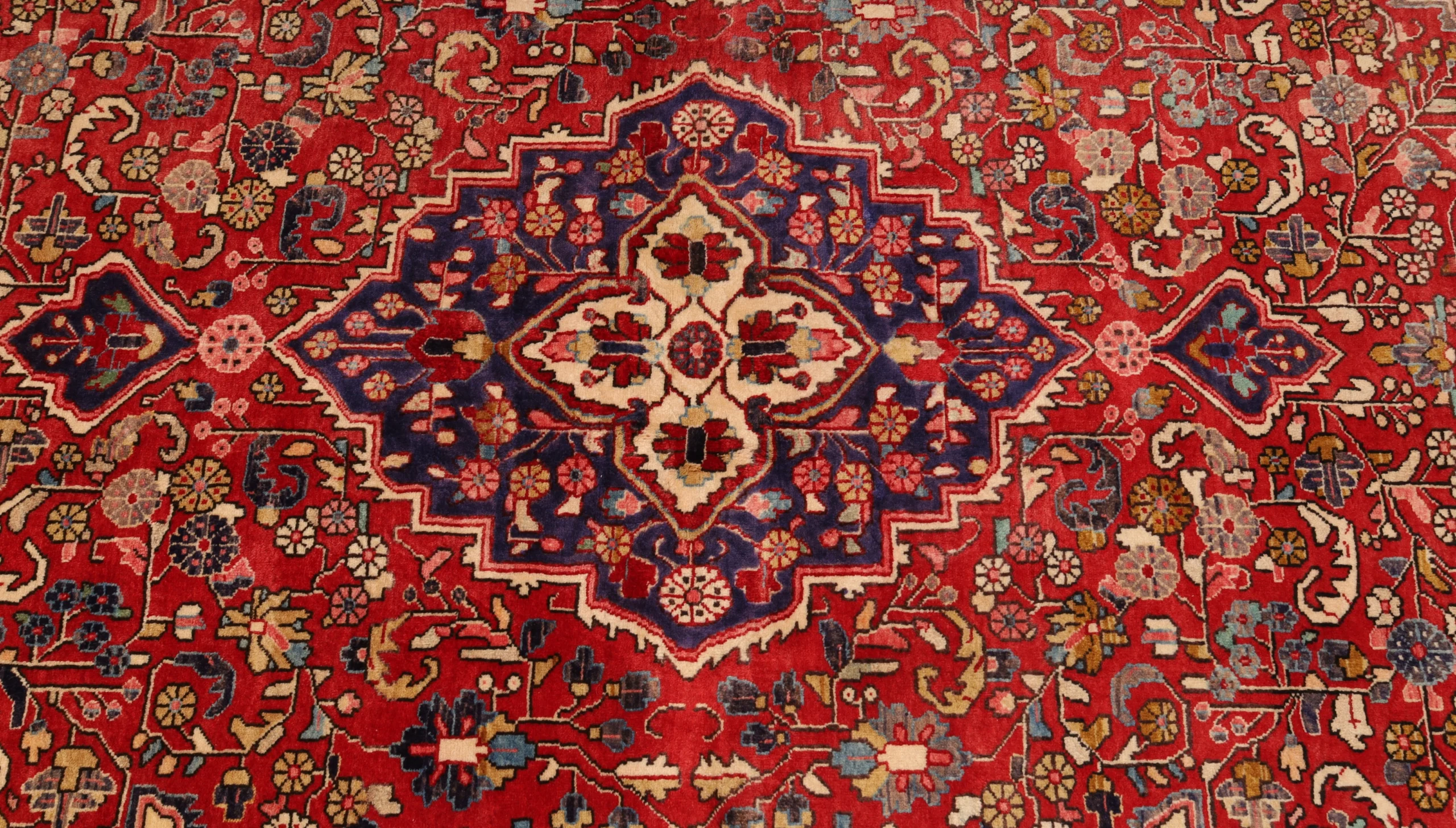 Handgeknüpfter Malayer Perserteppich 208 × 133 cm