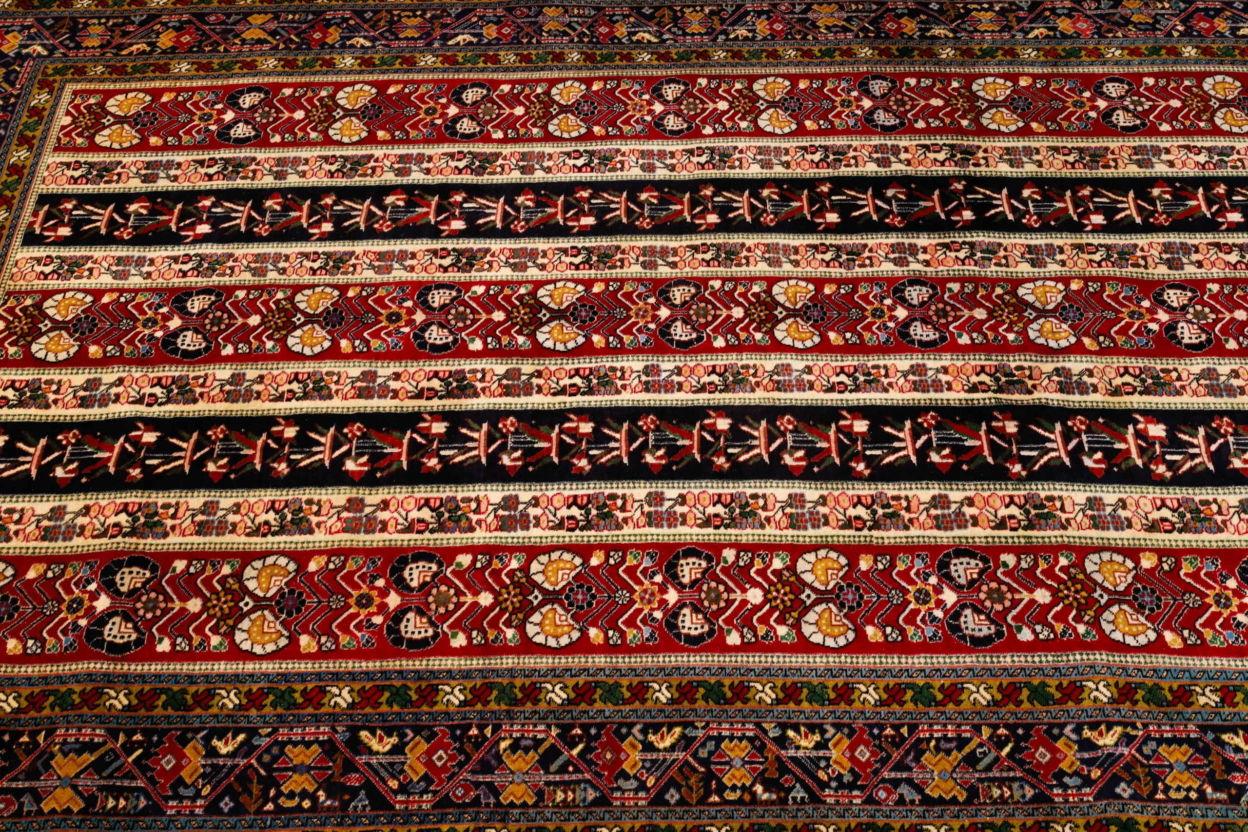 Handgeknüpfter Qashqai Perserteppich 237 × 155 cm