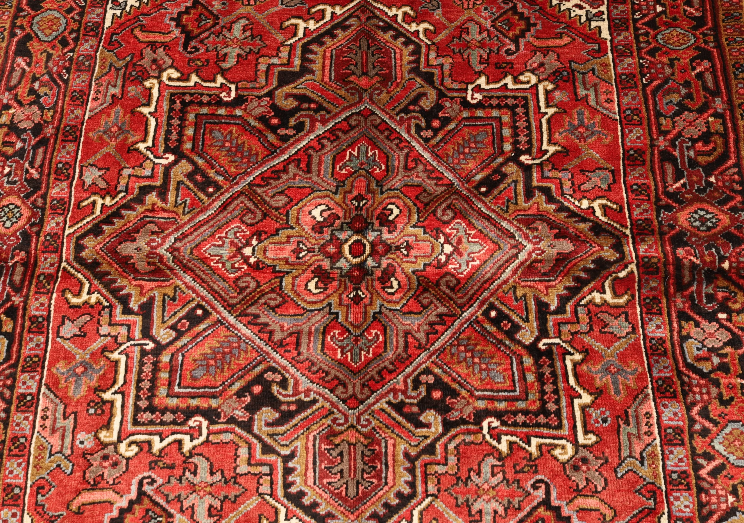 Handgeknüpfter Heriz Perserteppich 204 × 148 cm