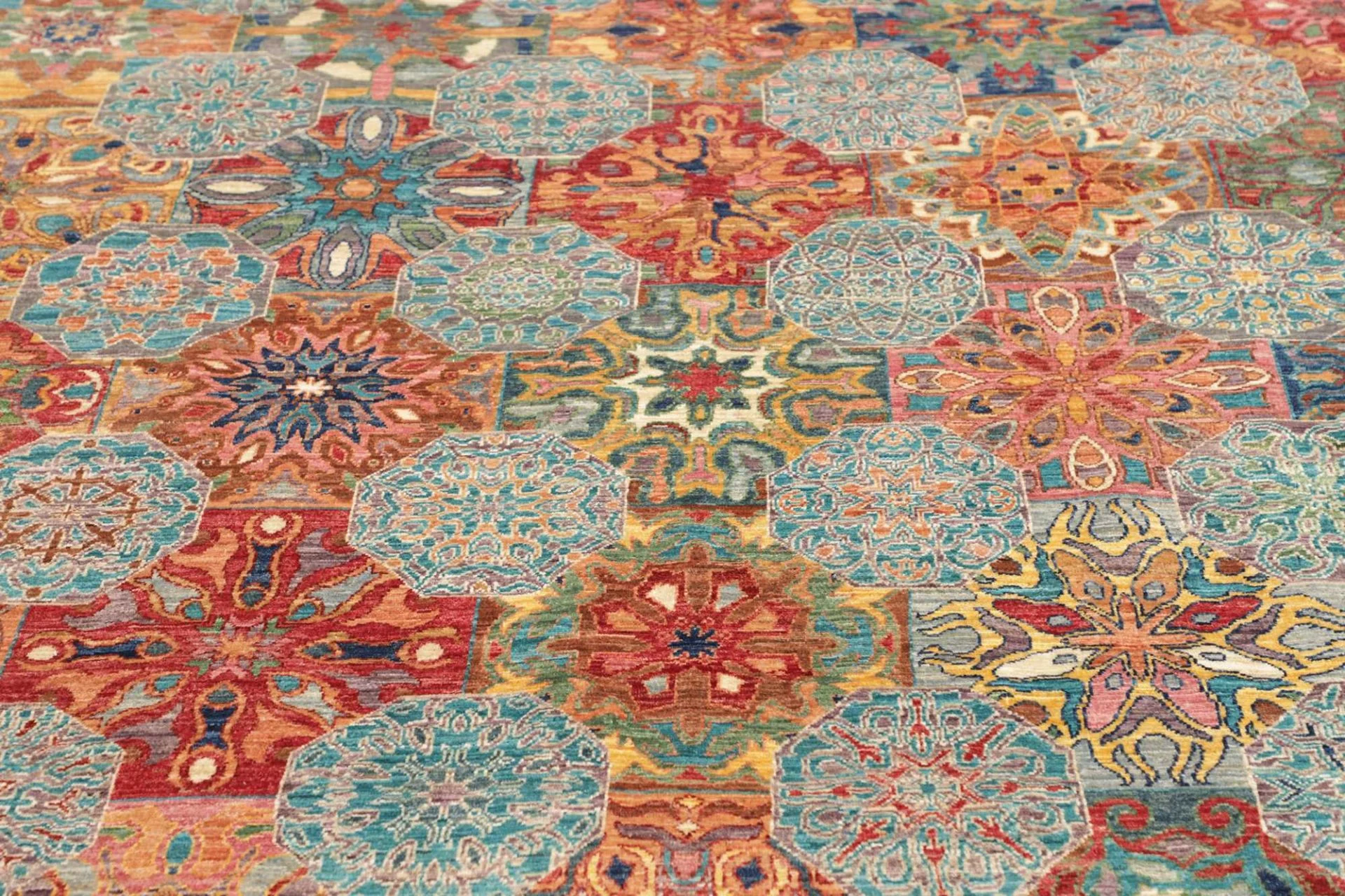 Handgeknüpfter Samarkand Orientteppich, 168 × 230 cm, Wolle