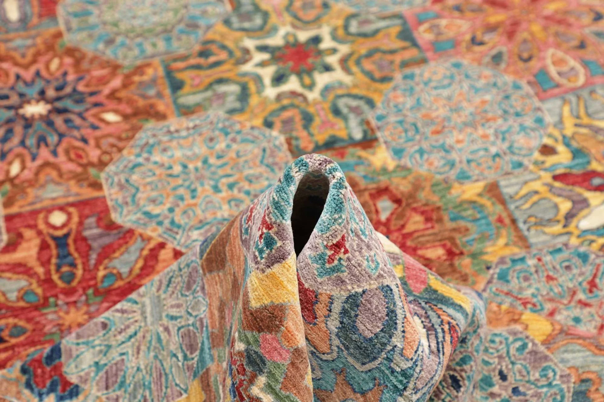 Handgeknüpfter Samarkand Orientteppich, 168 × 230 cm, Wolle