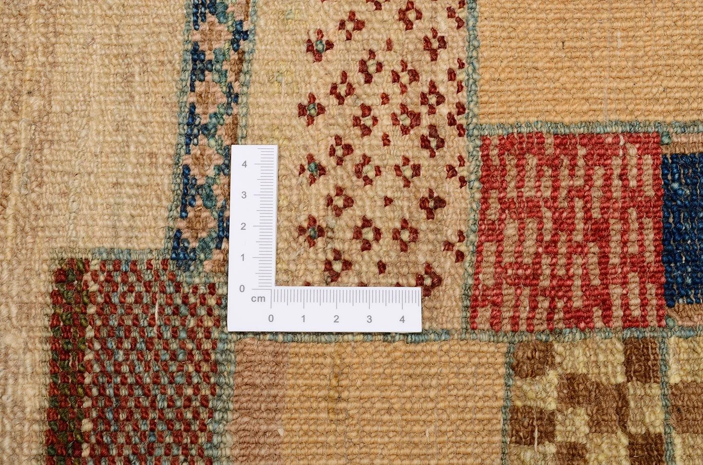 Handgeknüpfter Gabbeh Orientteppich 142 × 187 cm