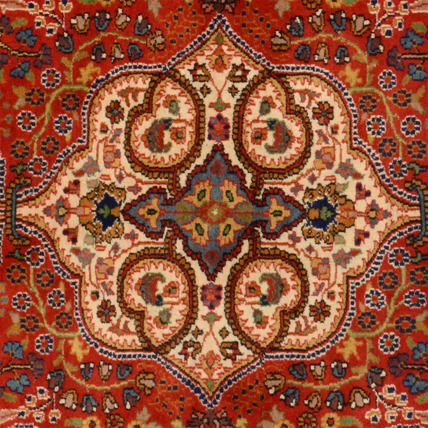 Handgeknüpfter Orientteppich 128 × 178 cm