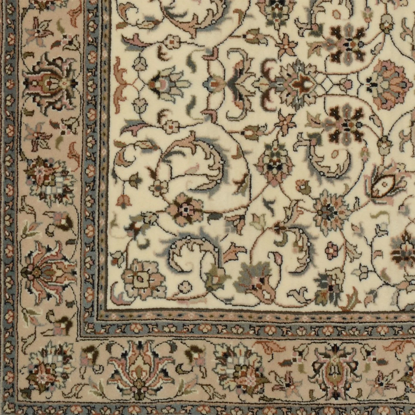 Handgeknüpfter Sarough Orientteppich 119 × 179 cm
