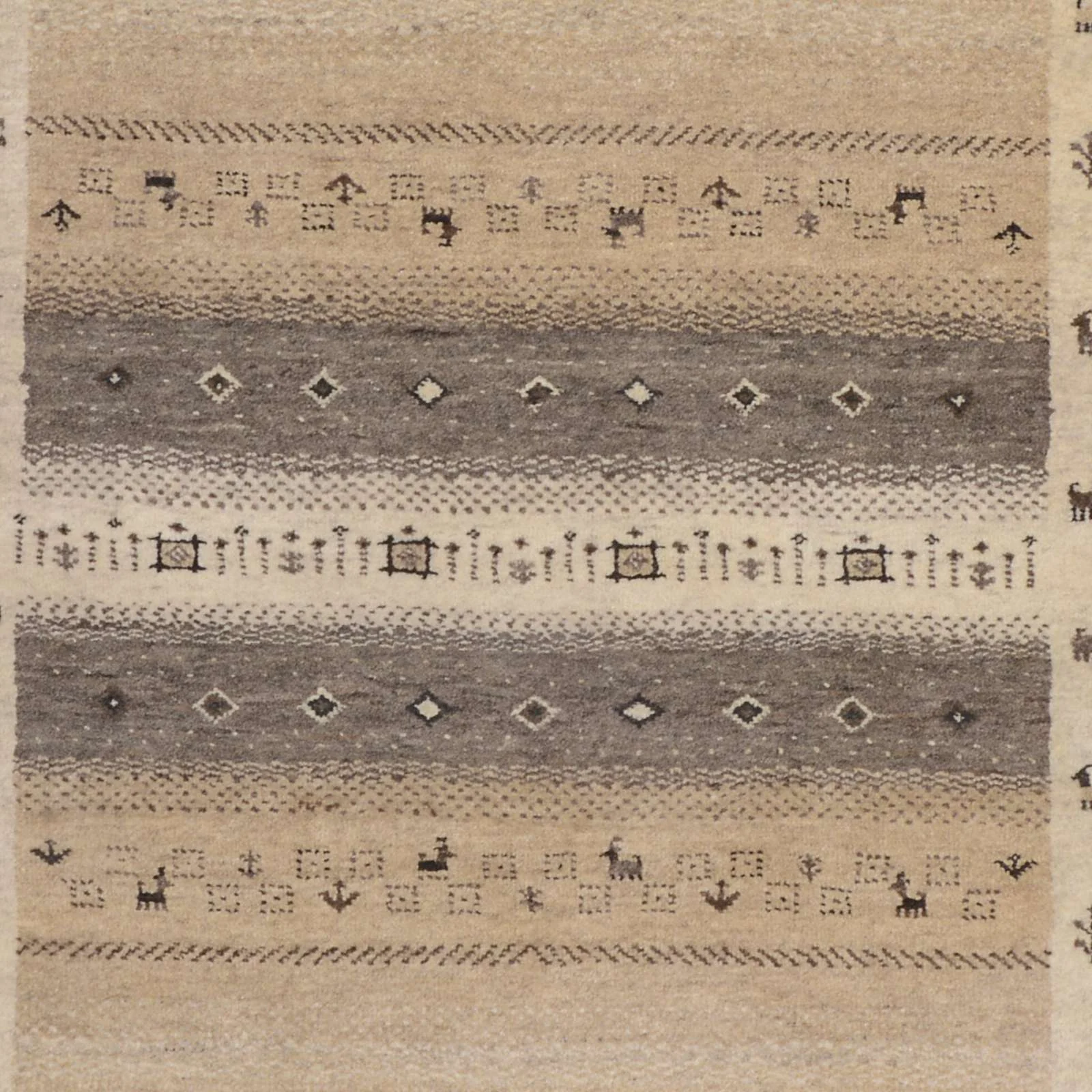 Loribaft Orientteppich aus Indien, 141 × 209 cm