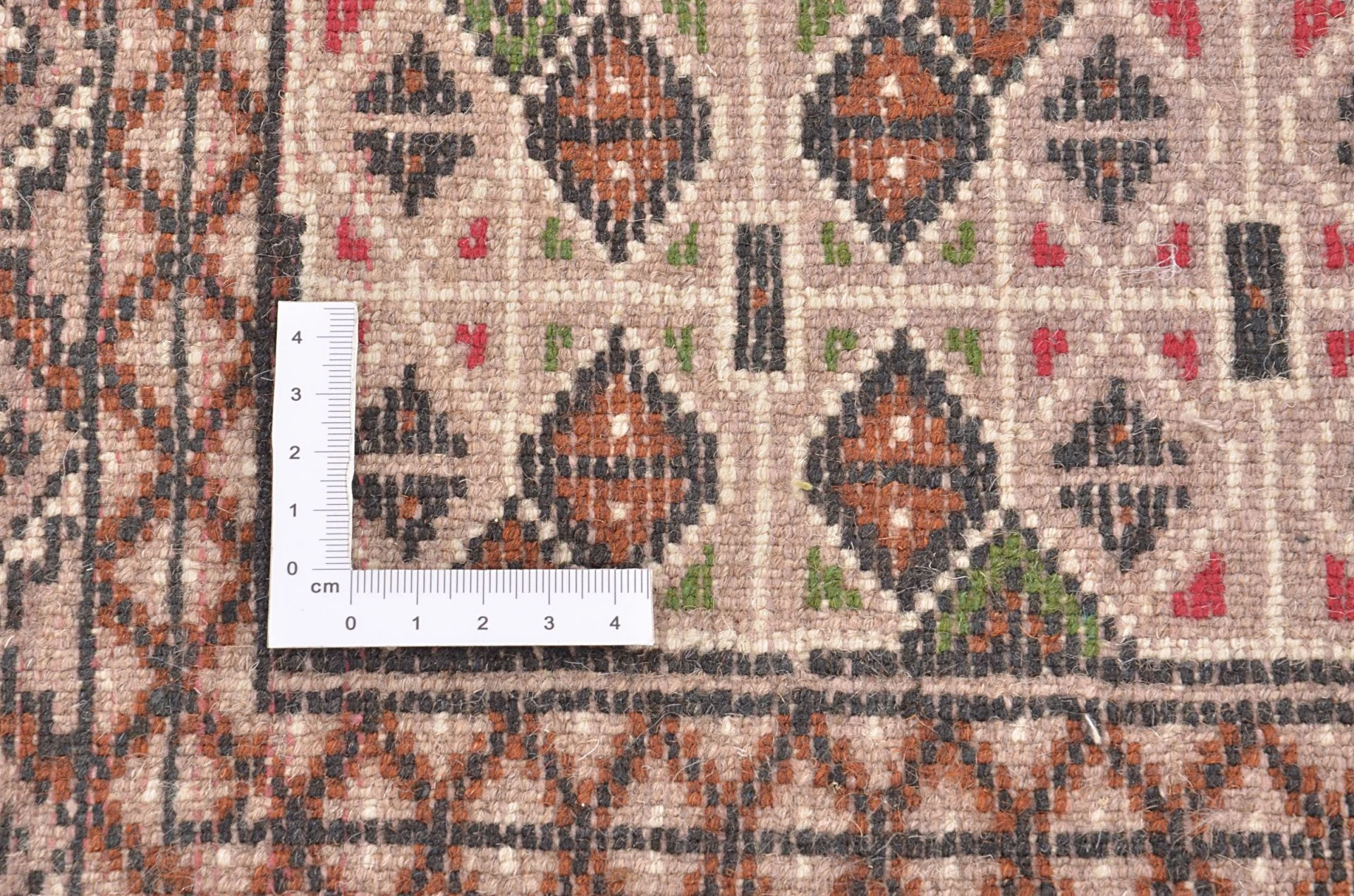 orientteppich-buchara-134-x-189-cm-schurwolle-handgeknupft-9 Orientteppich 134 × 189 cm aus Wolle, handgeknüpft