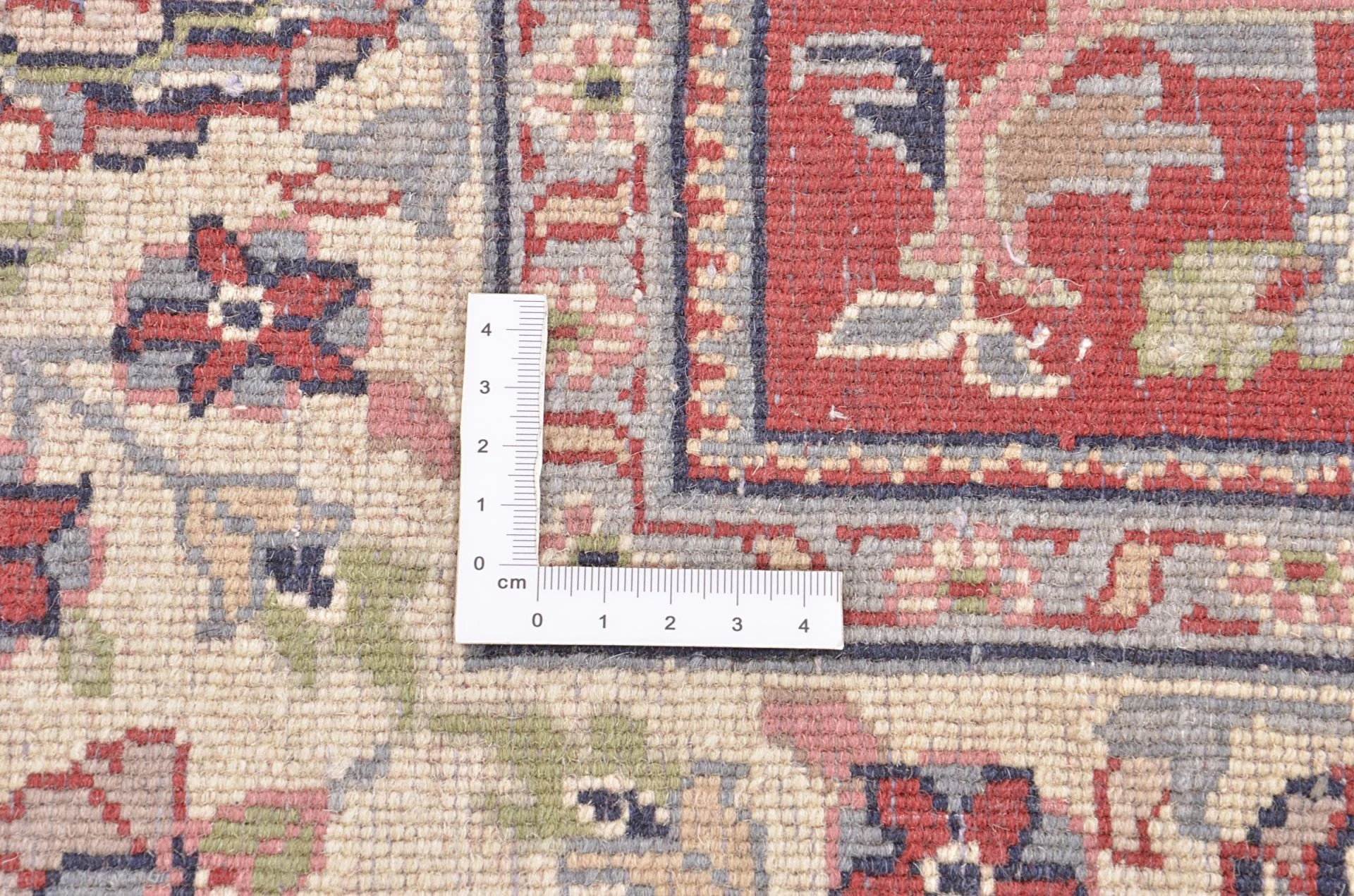 Orientteppich aus Indien, 122 × 193 cm
