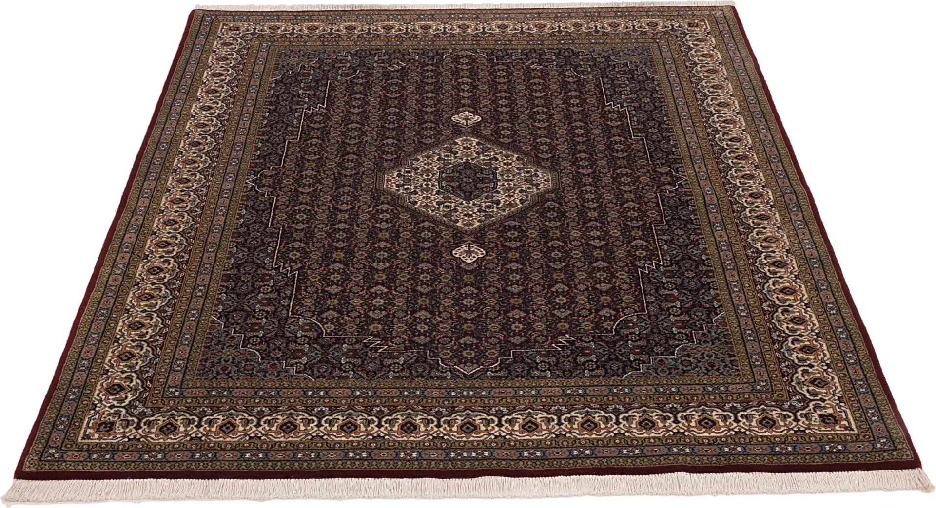 Handgeknüpfter Täbriz Orientteppich 168 × 215 cm