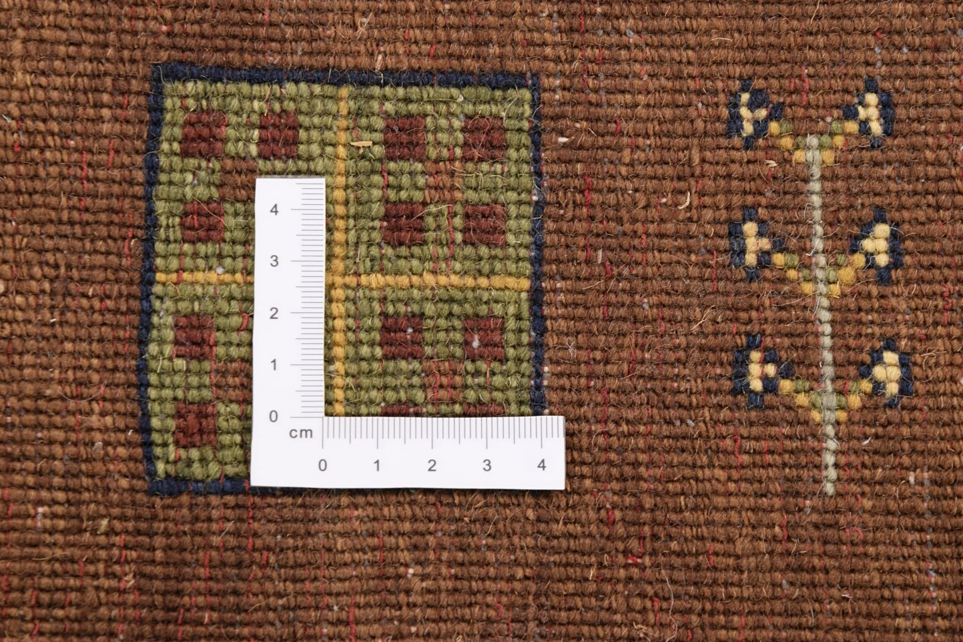Loribaft Orientteppich 142 × 202 cm aus Wolle, handgeknüpft