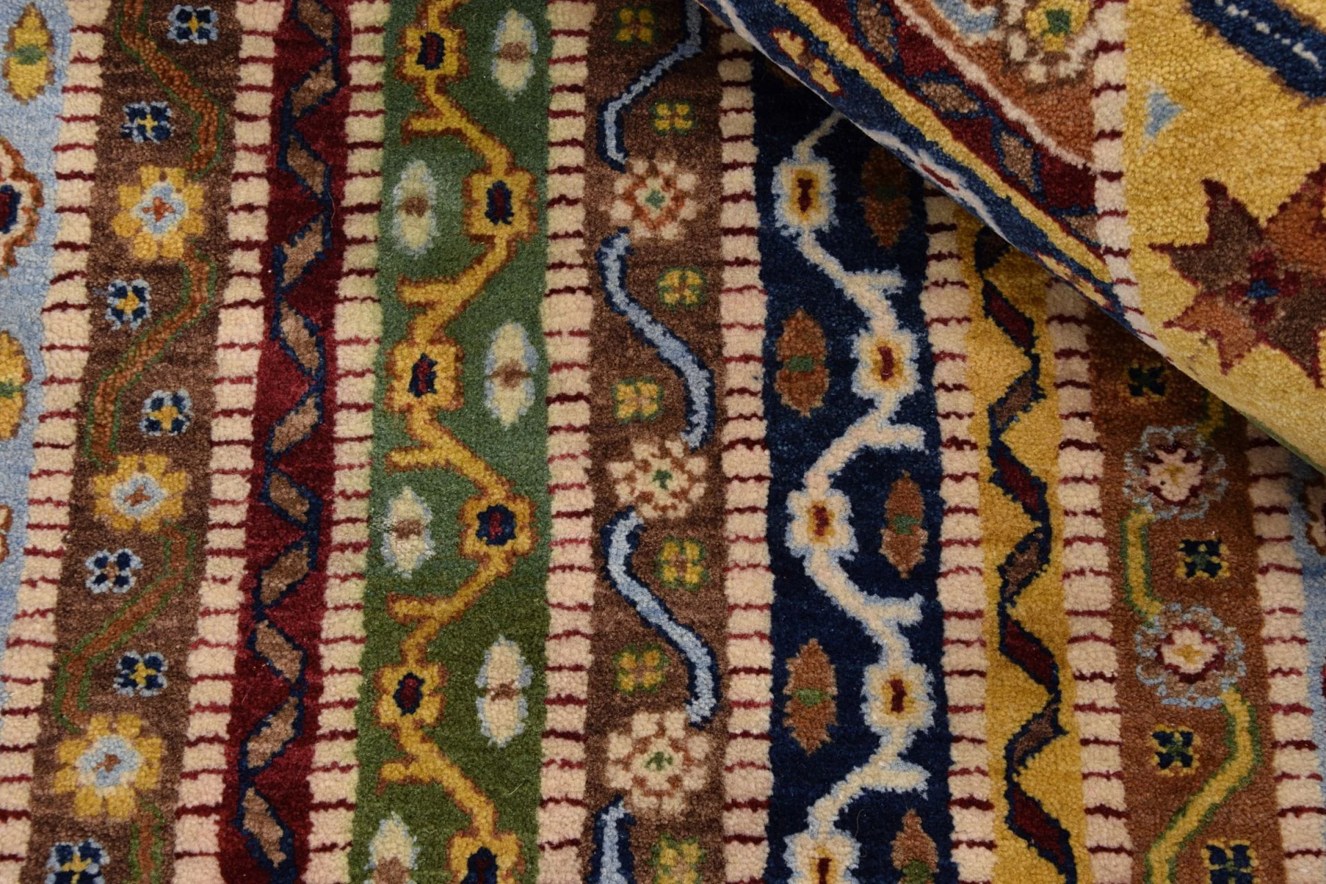 Handgeknüpfter Loribaft Orientteppich 192 × 302 cm