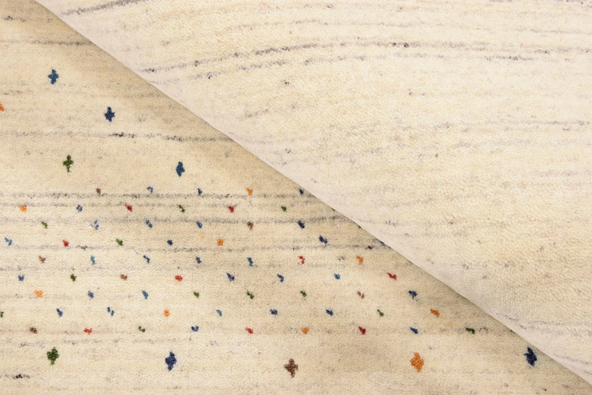 Loribaft Orientteppich 143 × 202 cm aus Wolle, handgeknüpft
