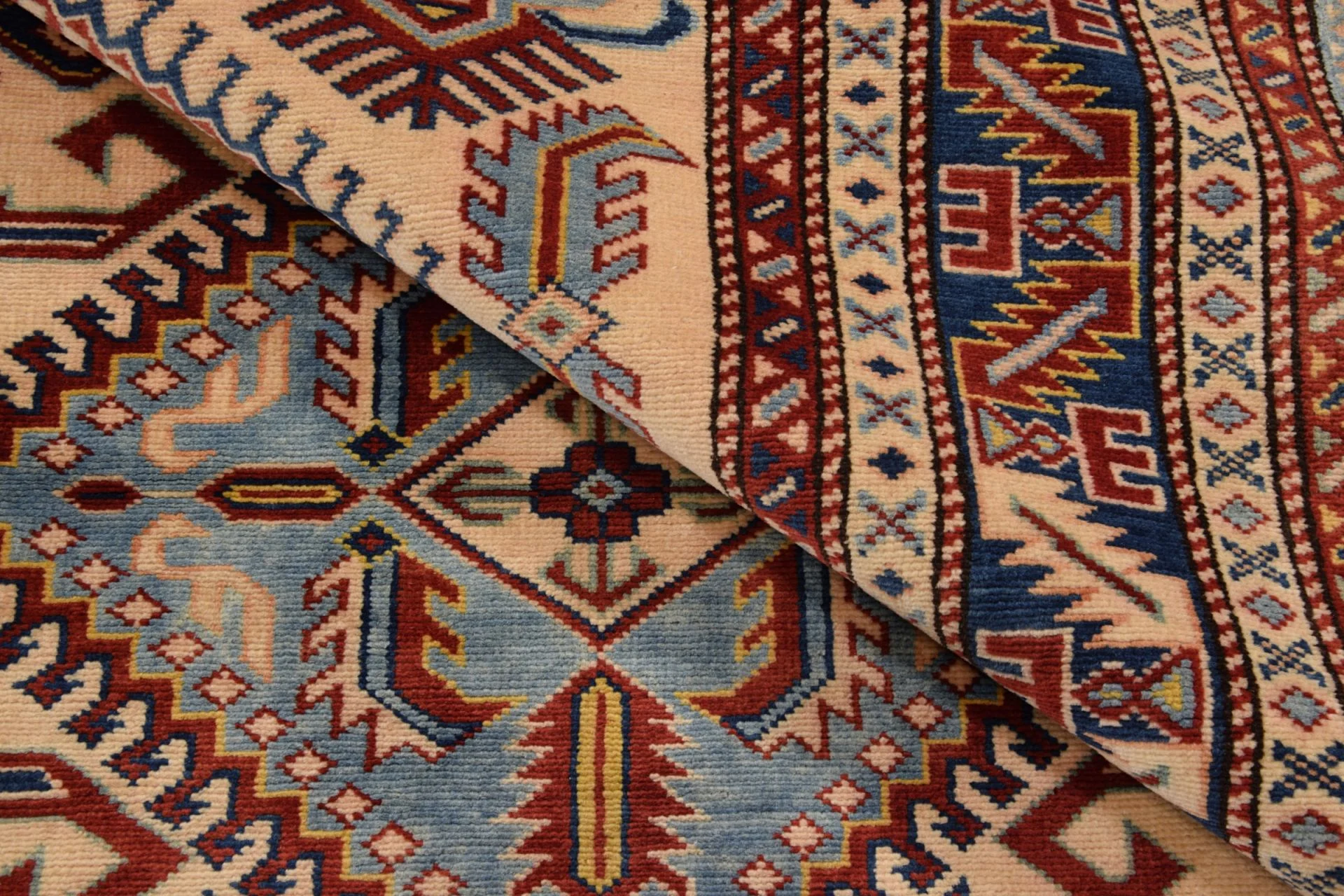Handgeknüpfter Kazak Orientteppich 124 × 173 cm