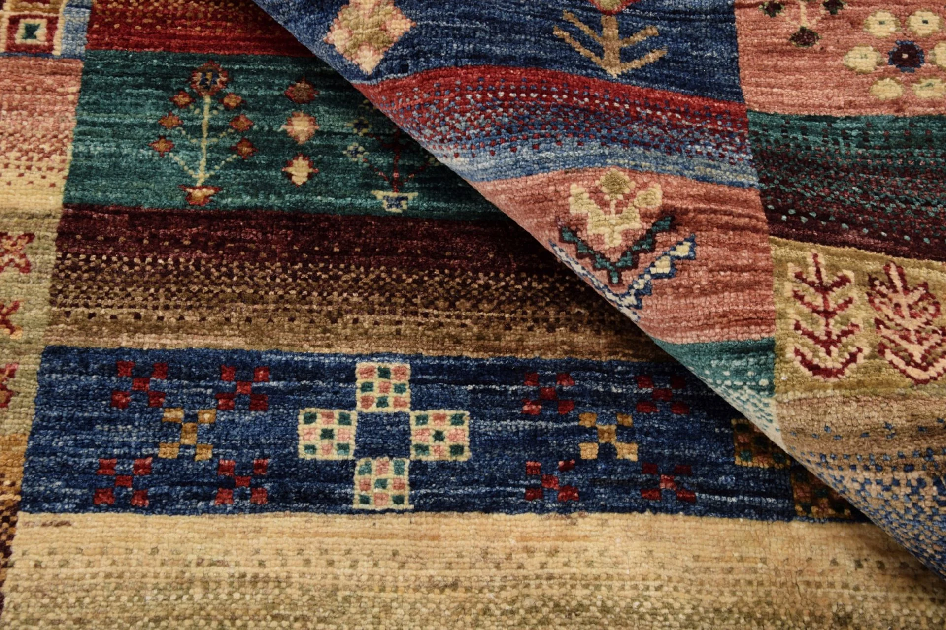 Samarkand Orientteppich aus Pakistan, 125 × 167 cm