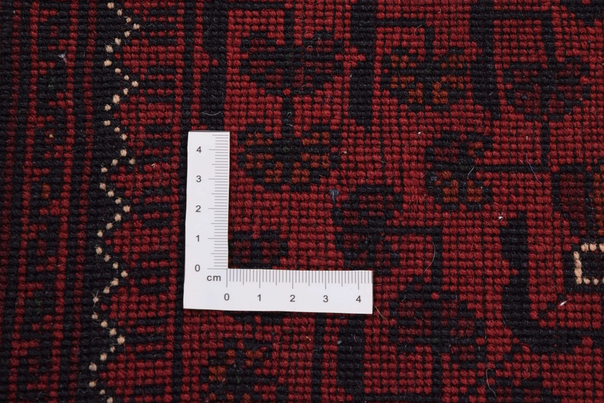 Orientteppich aus Pakistan, 151 × 193 cm