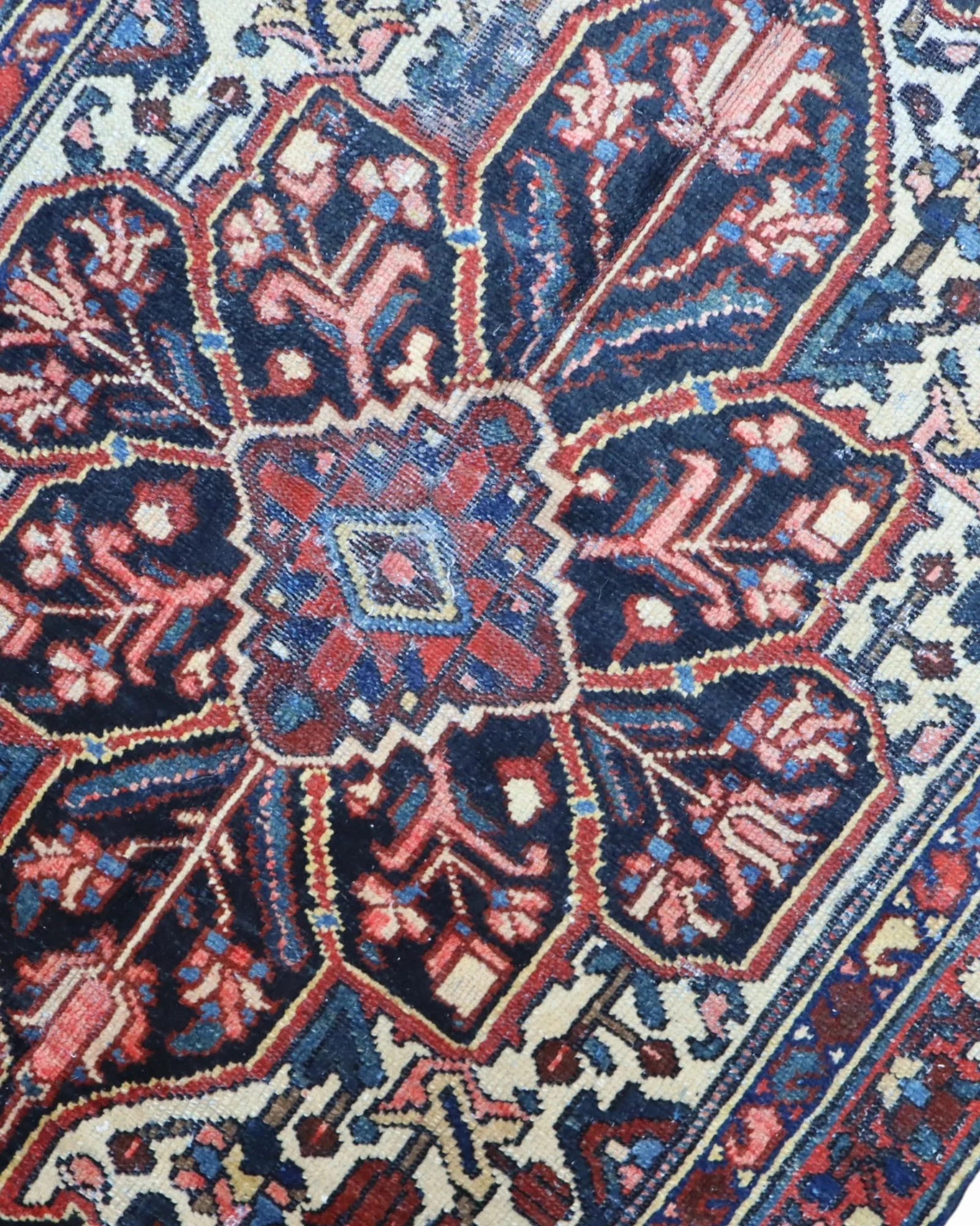 perserteppich-bakhtiyari-185-x-117-cm-schurwolle-handgeknupft-15 Handgeknüpfter Bakhtiari Perserteppich 185 × 117 cm
