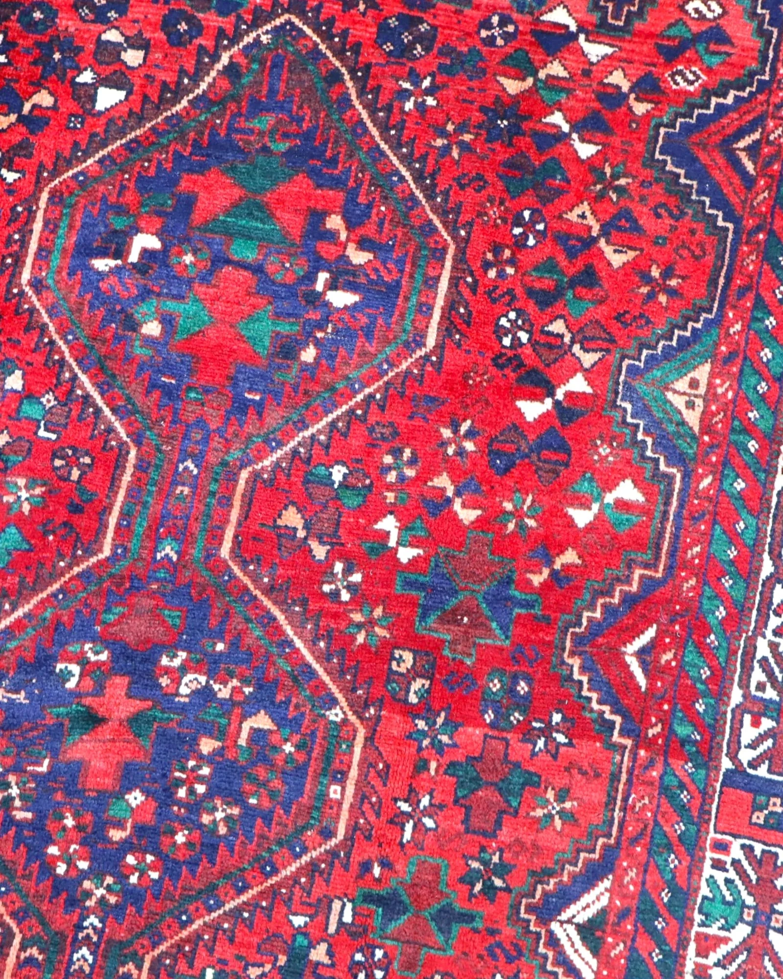 Handgeknüpfter Shiraz Perserteppich 217 × 168 cm
