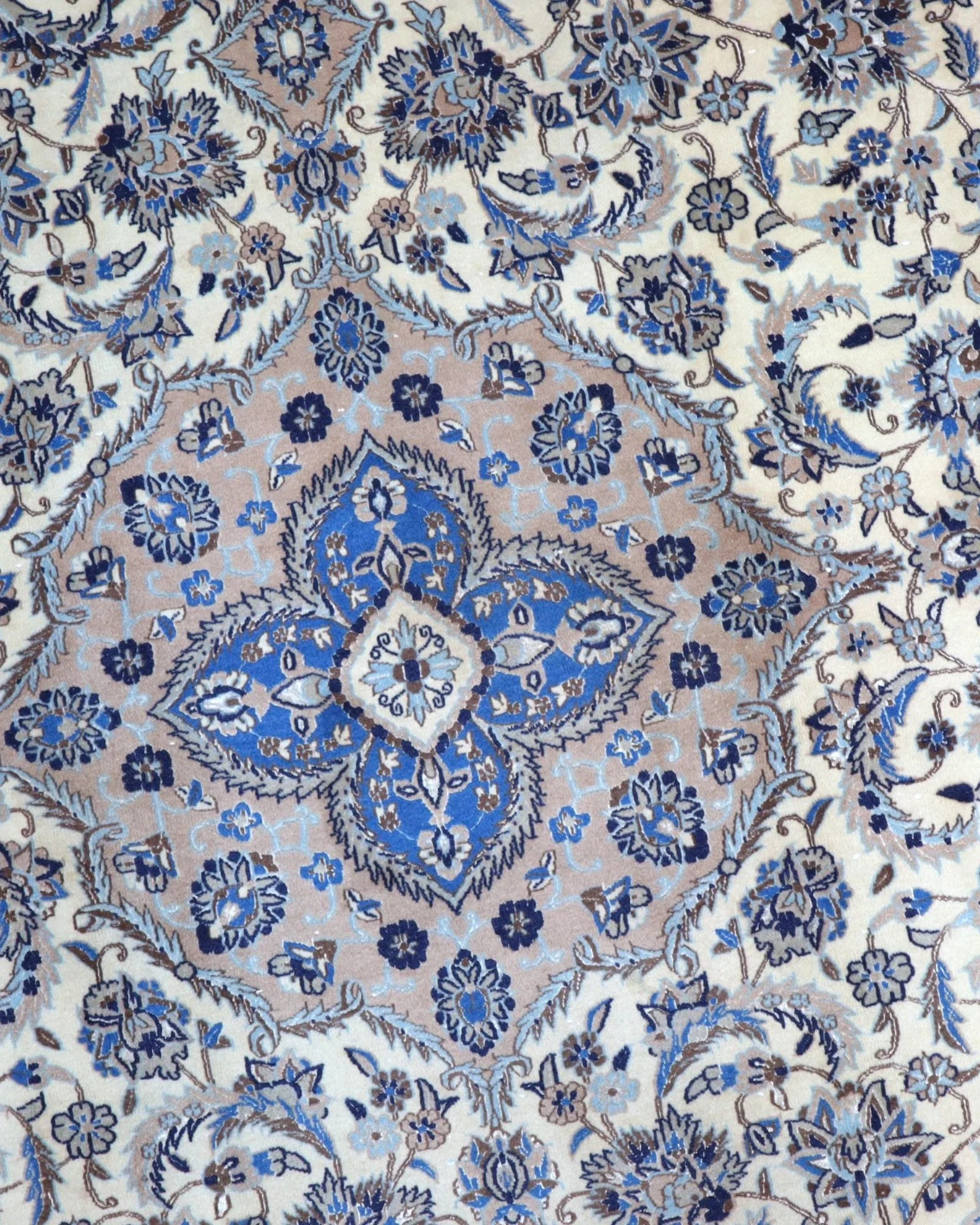 Nain Perserteppich aus Iran