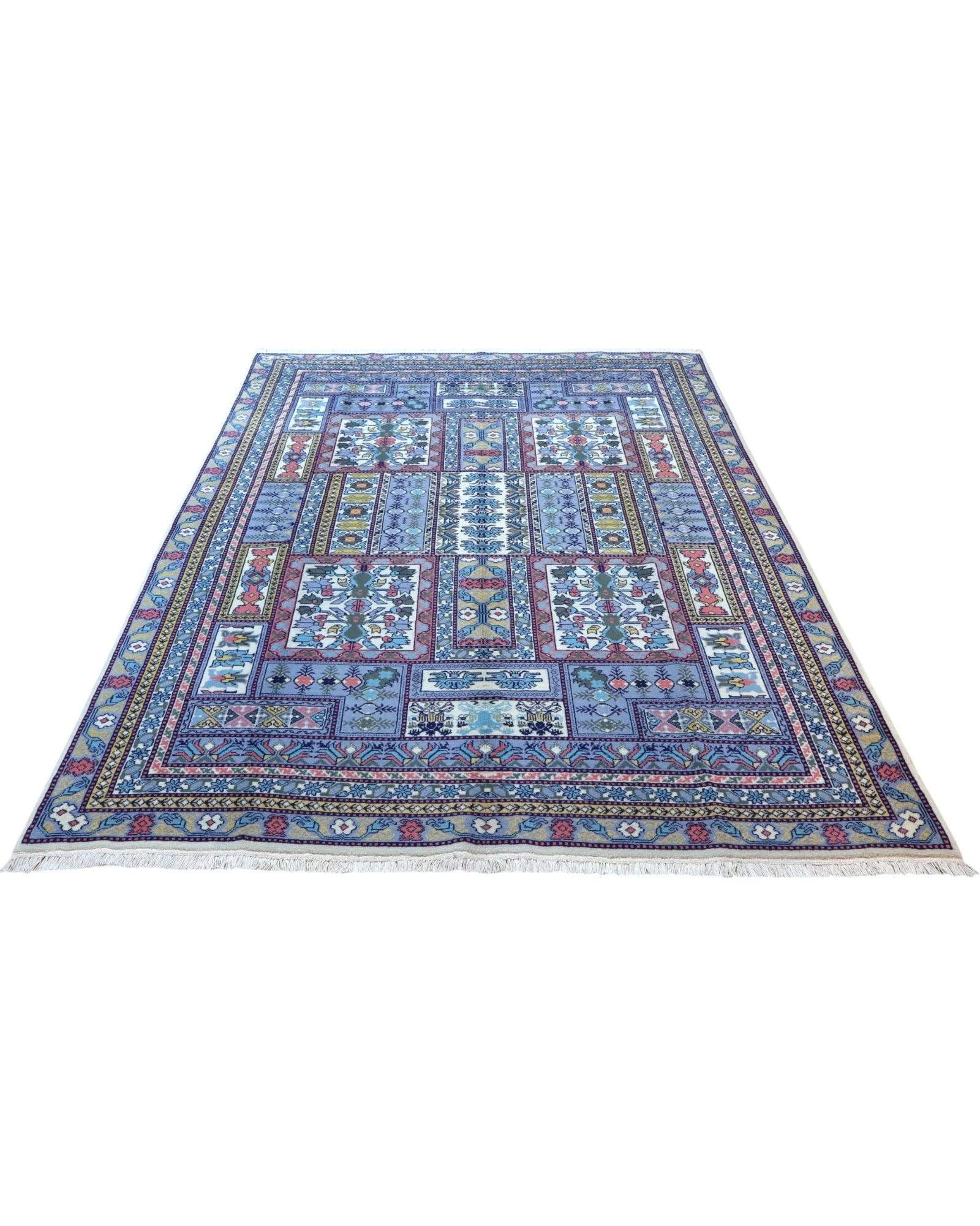 Ardebil Perserteppich aus Iran, 270 × 200 cm
