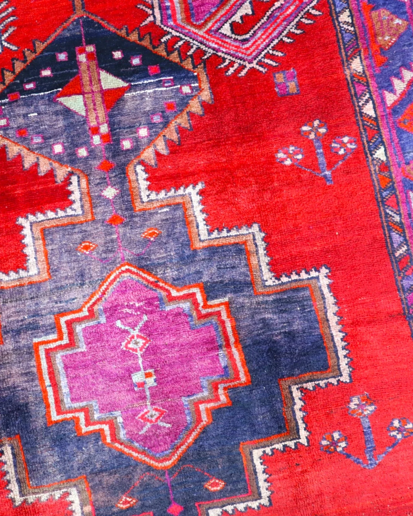 Hamadan Perserteppich 246 × 163 cm aus Wolle, handgeknüpft